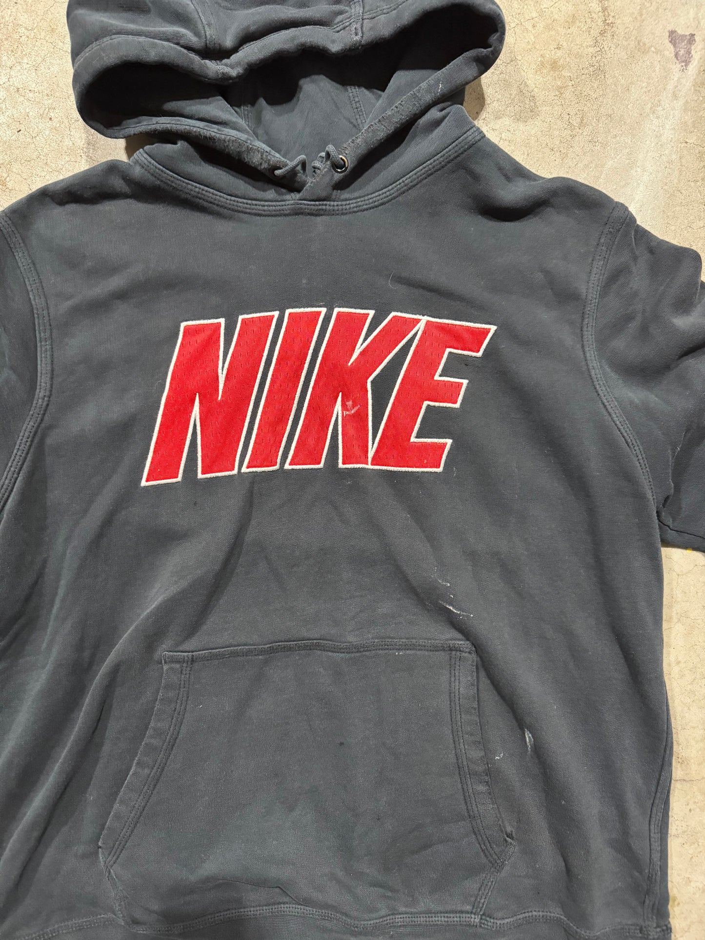 Distressed Vtg Nike hoodie