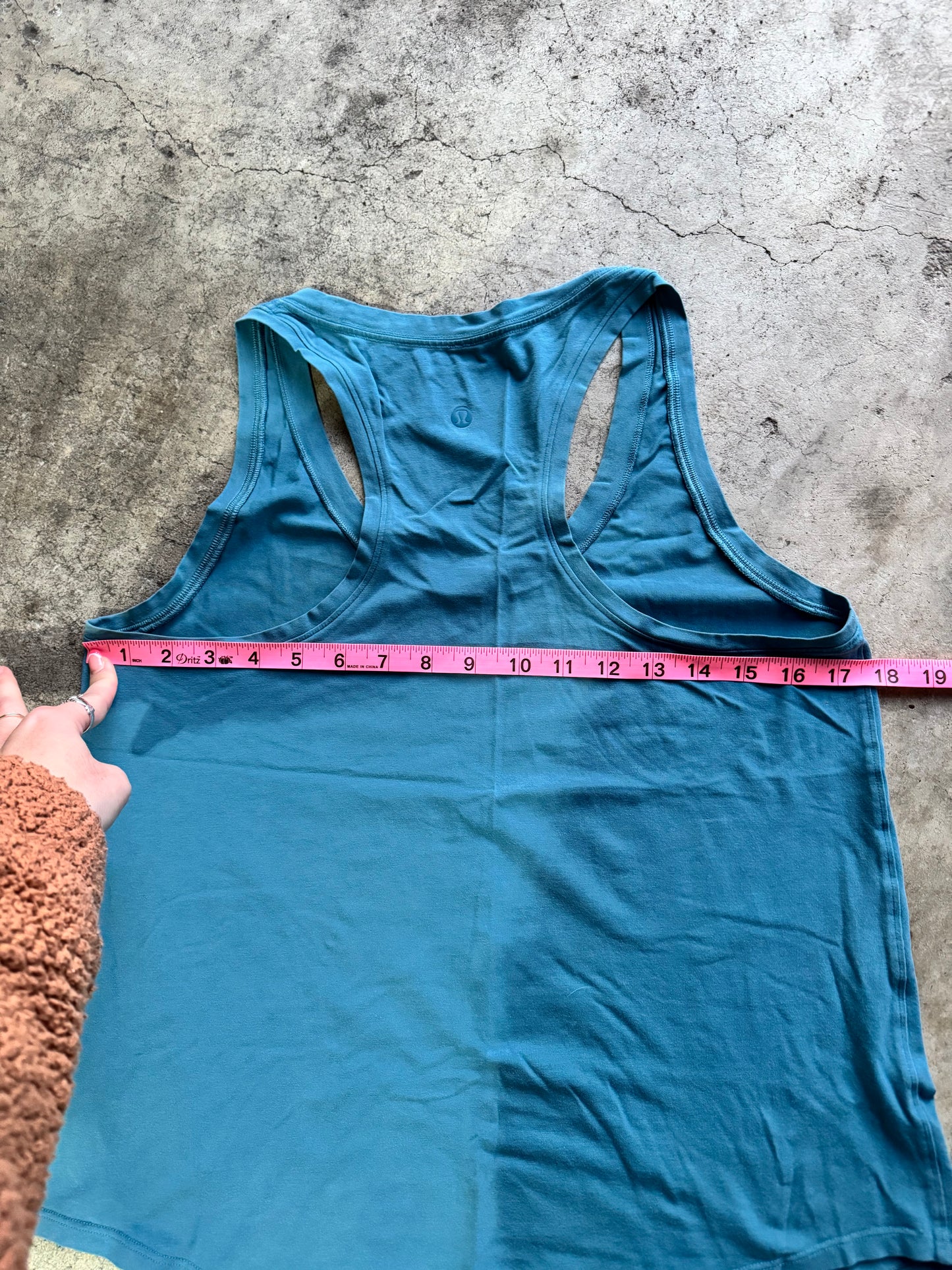 Lululemom tank top