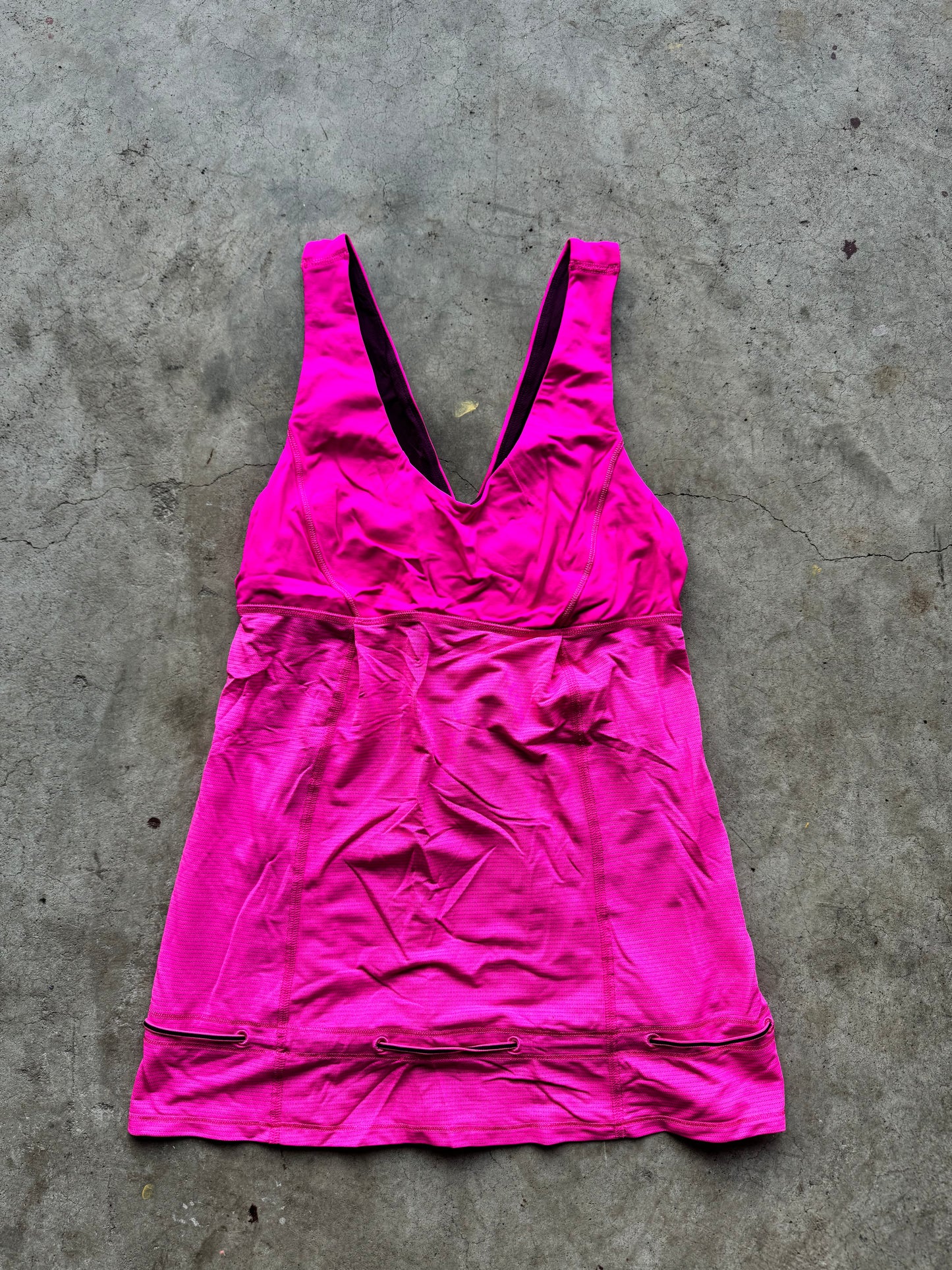 Lululemon tank