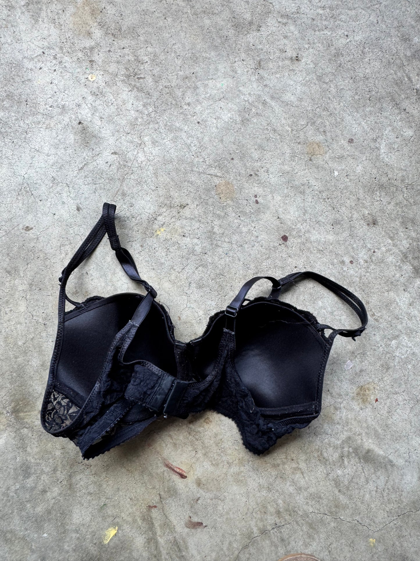 Black lace bra