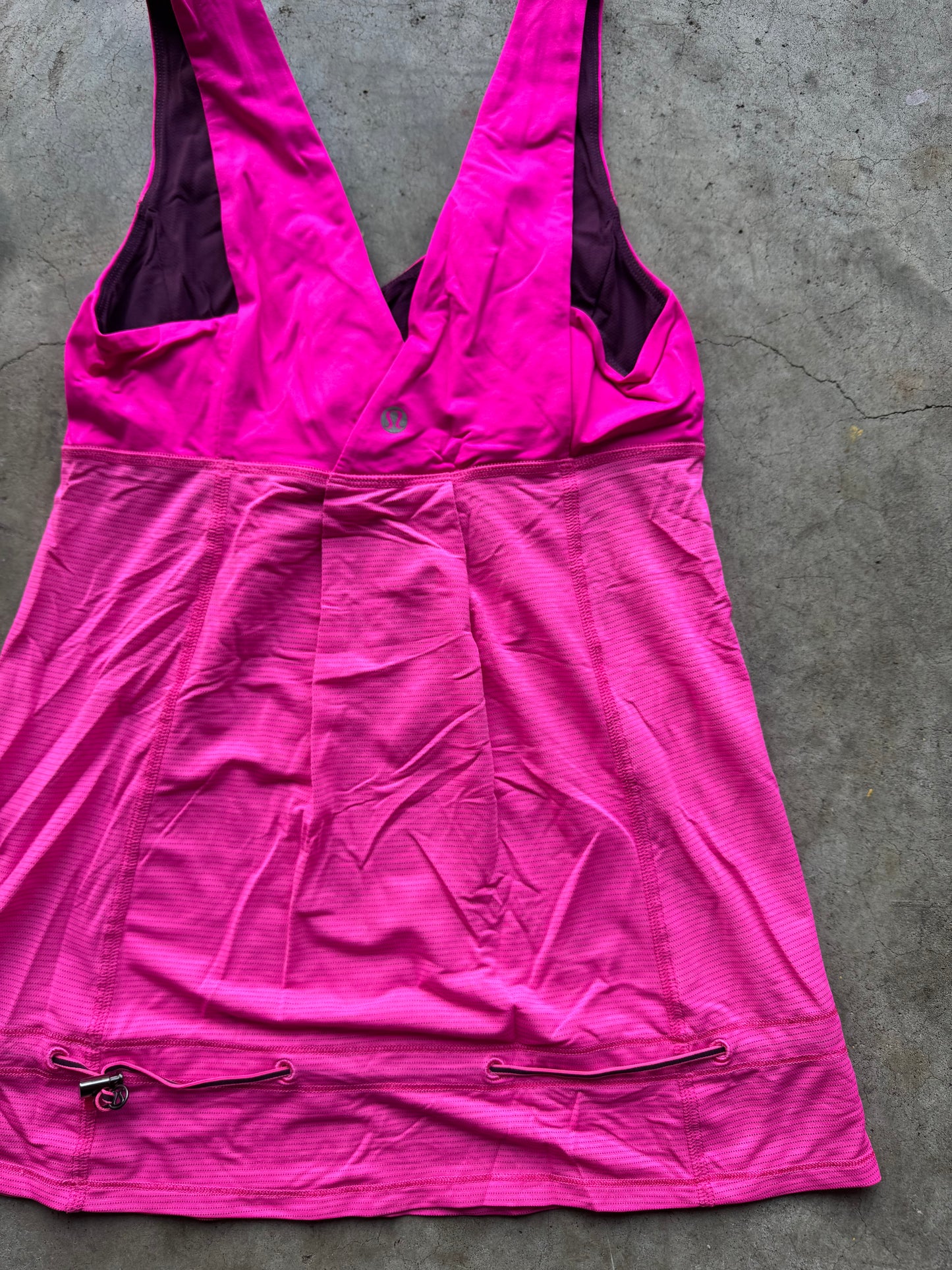 Lululemon tank