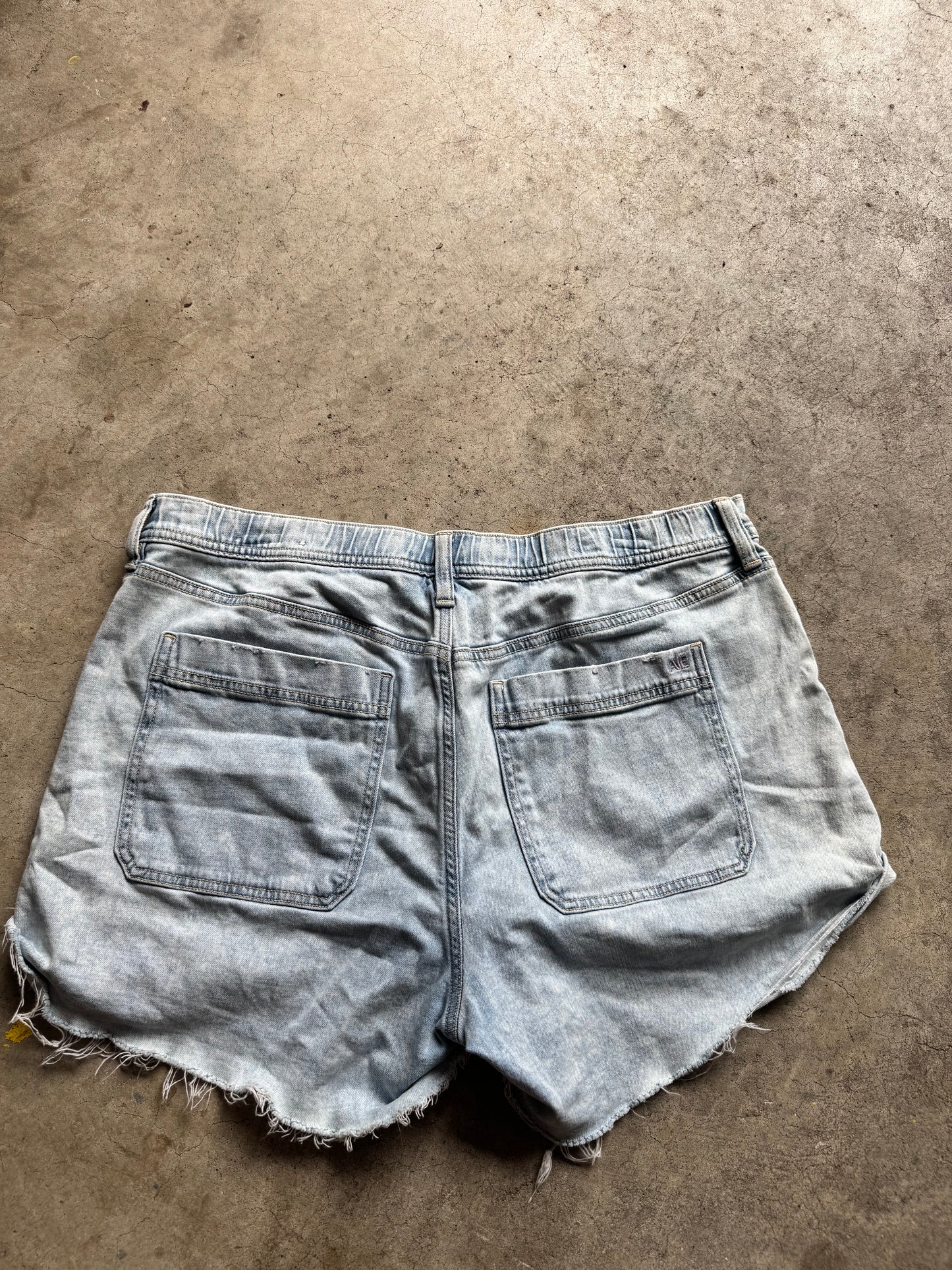 AE shorts