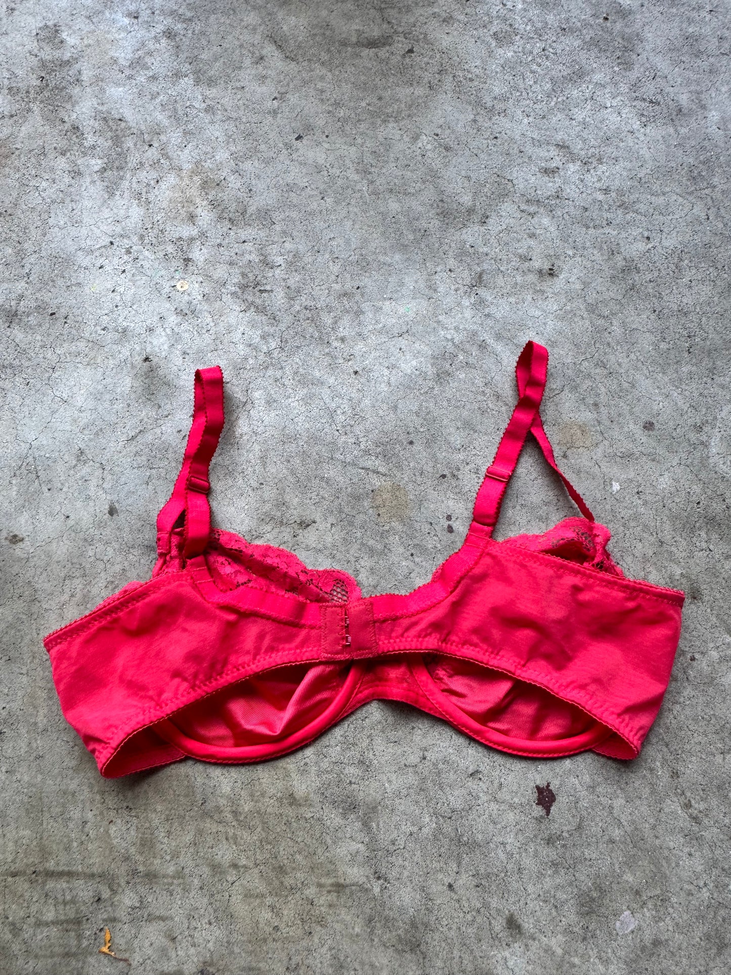Red lace bra