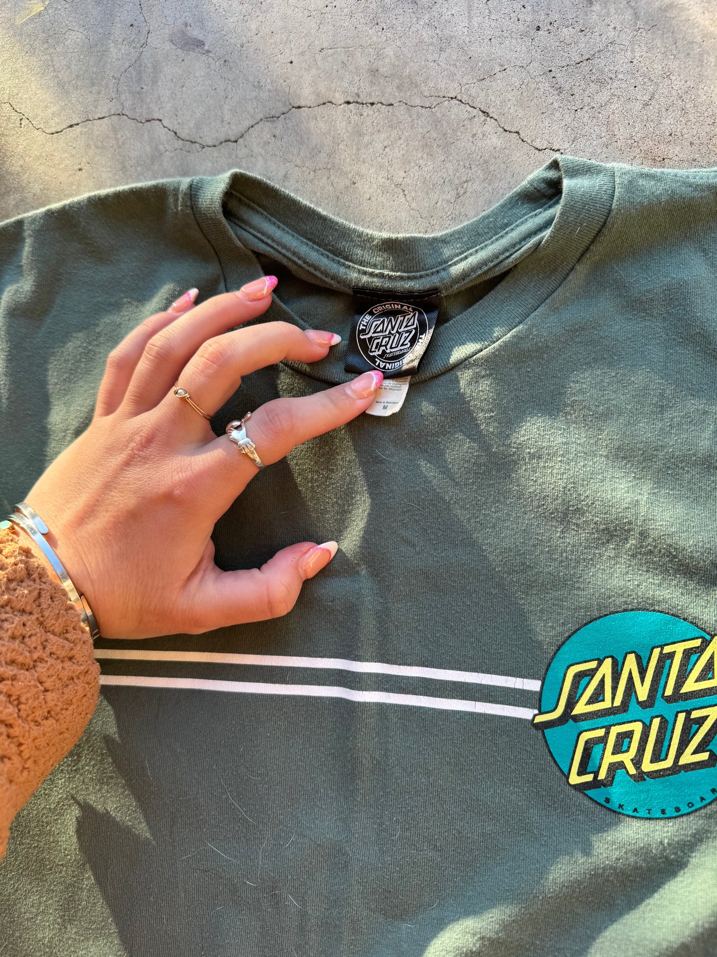 Santa Cruz tee