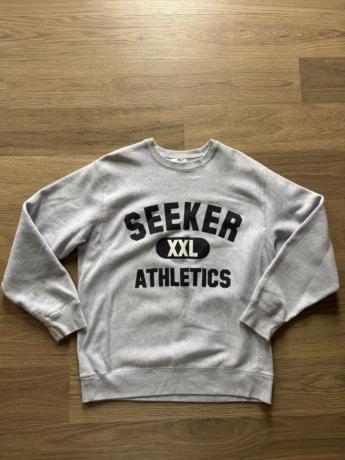 Seeker crewneck XL
