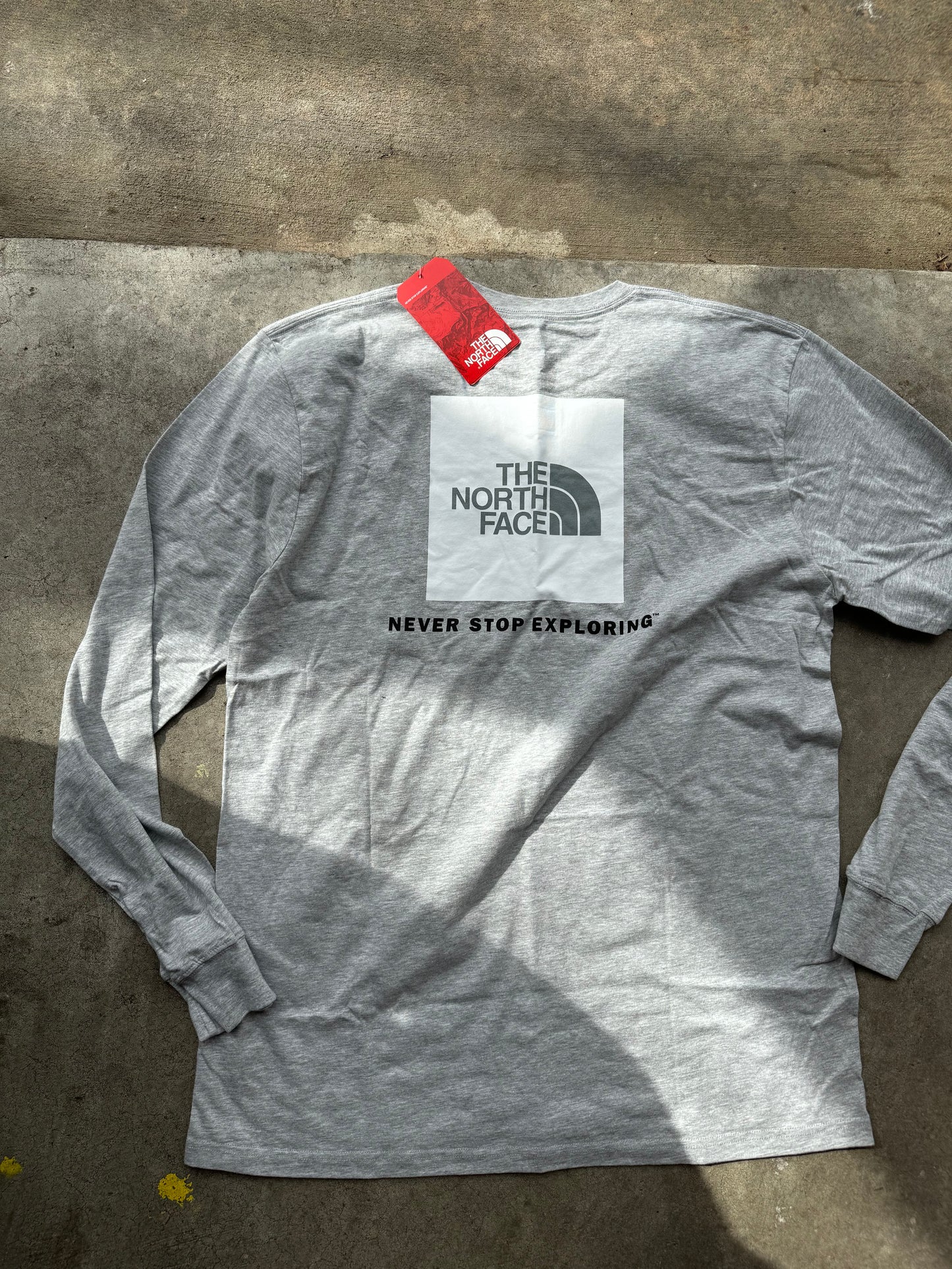 Long sleeve North Face NWT