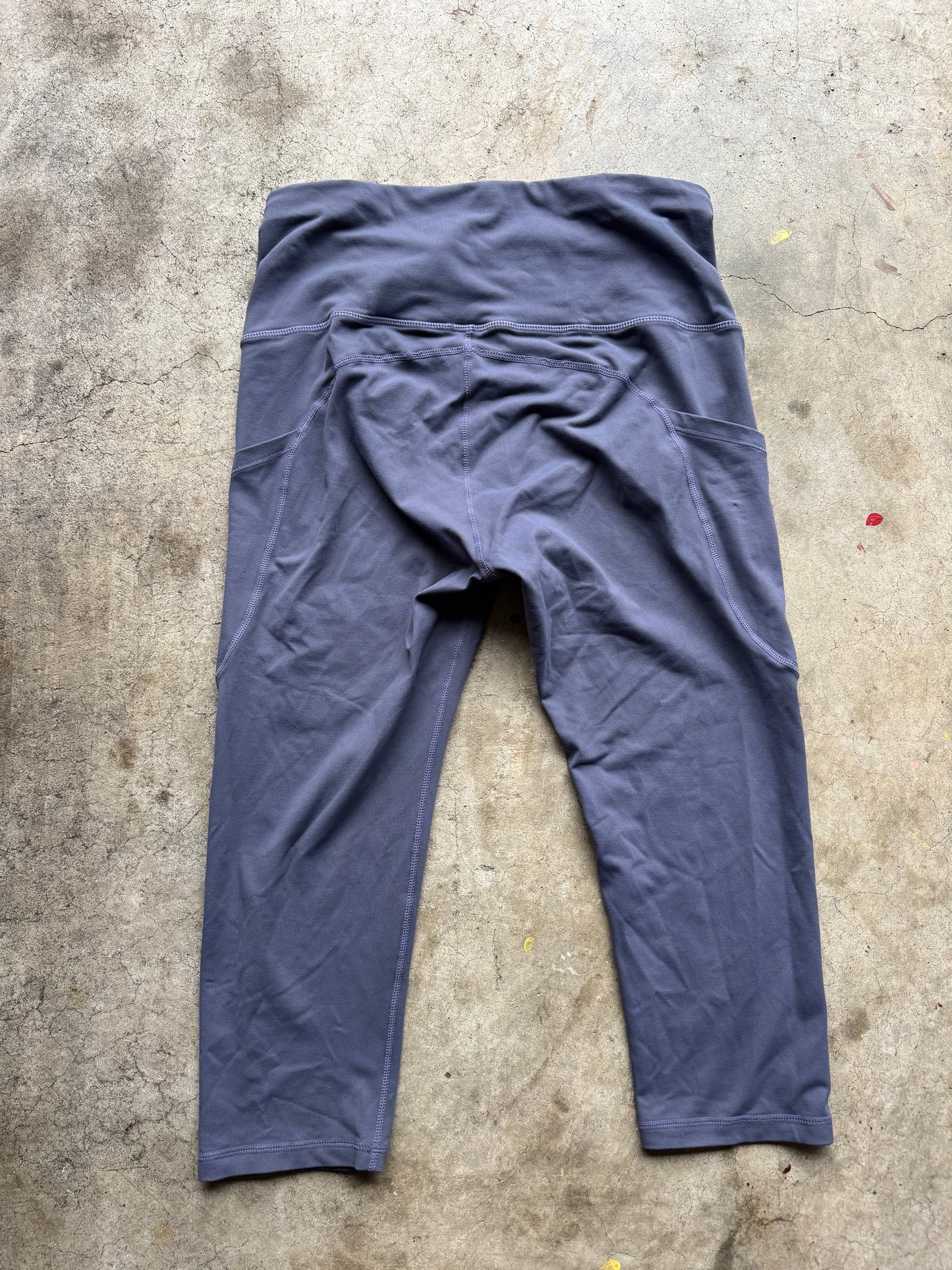 Lululemon cropped leggings
