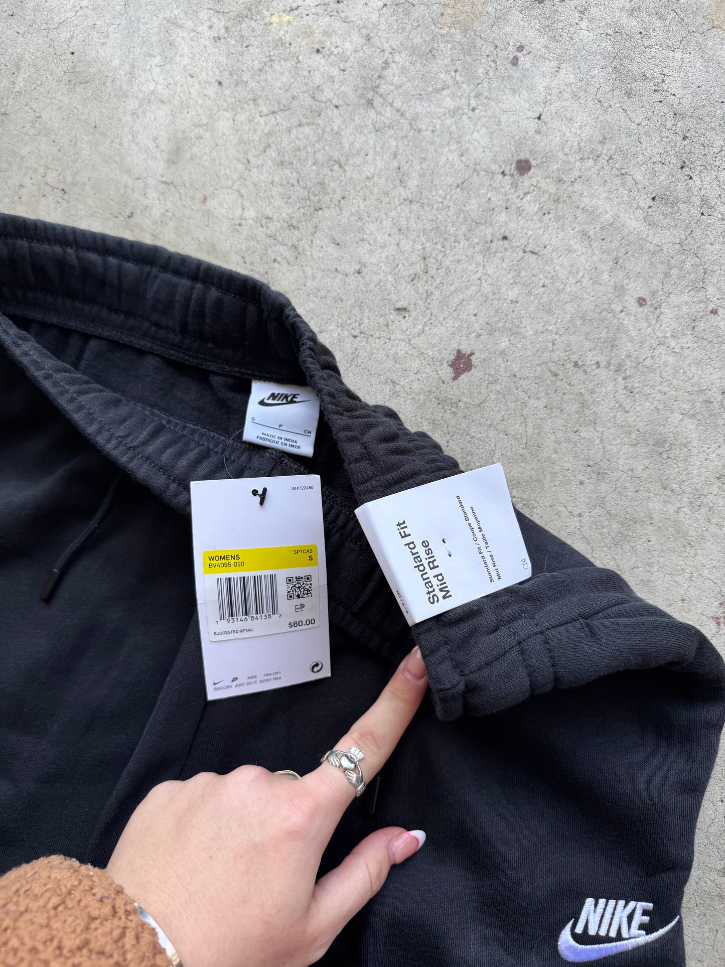 NEW Nike Joggers