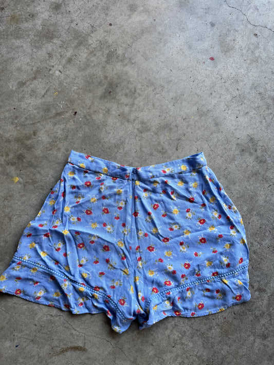 Flowy shorts