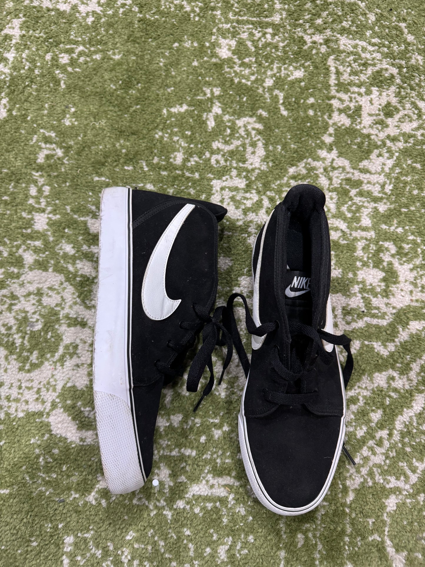 Nike men’s shoes