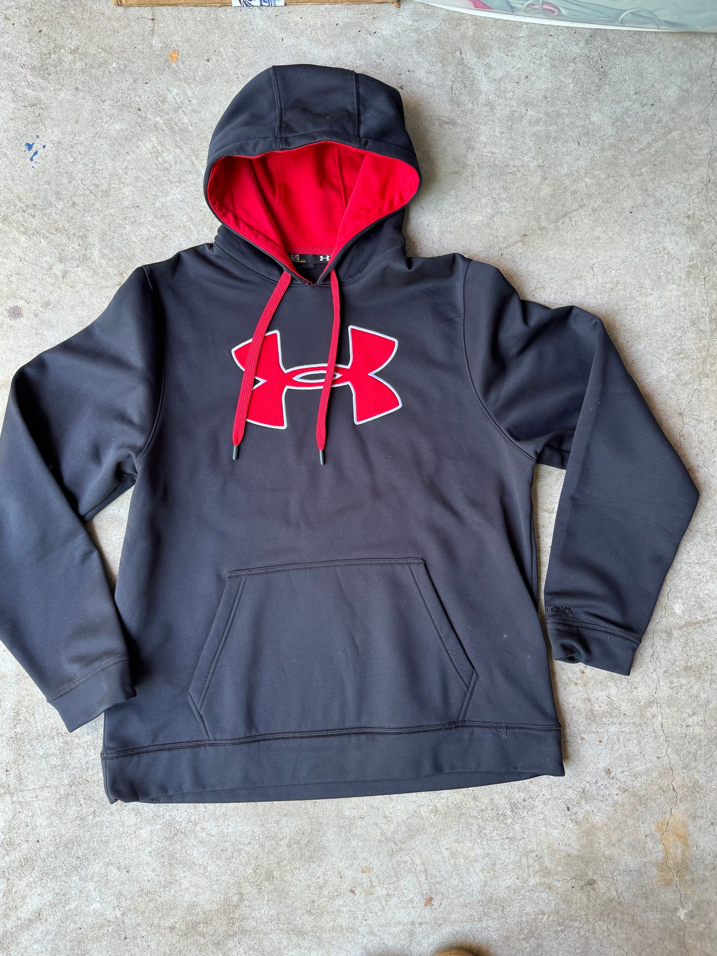 Underarmor hoodie