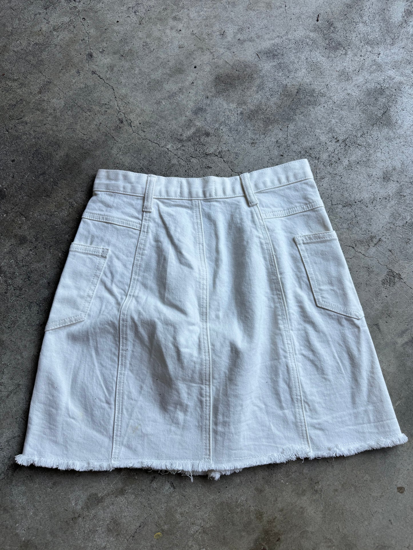 White denim skirt