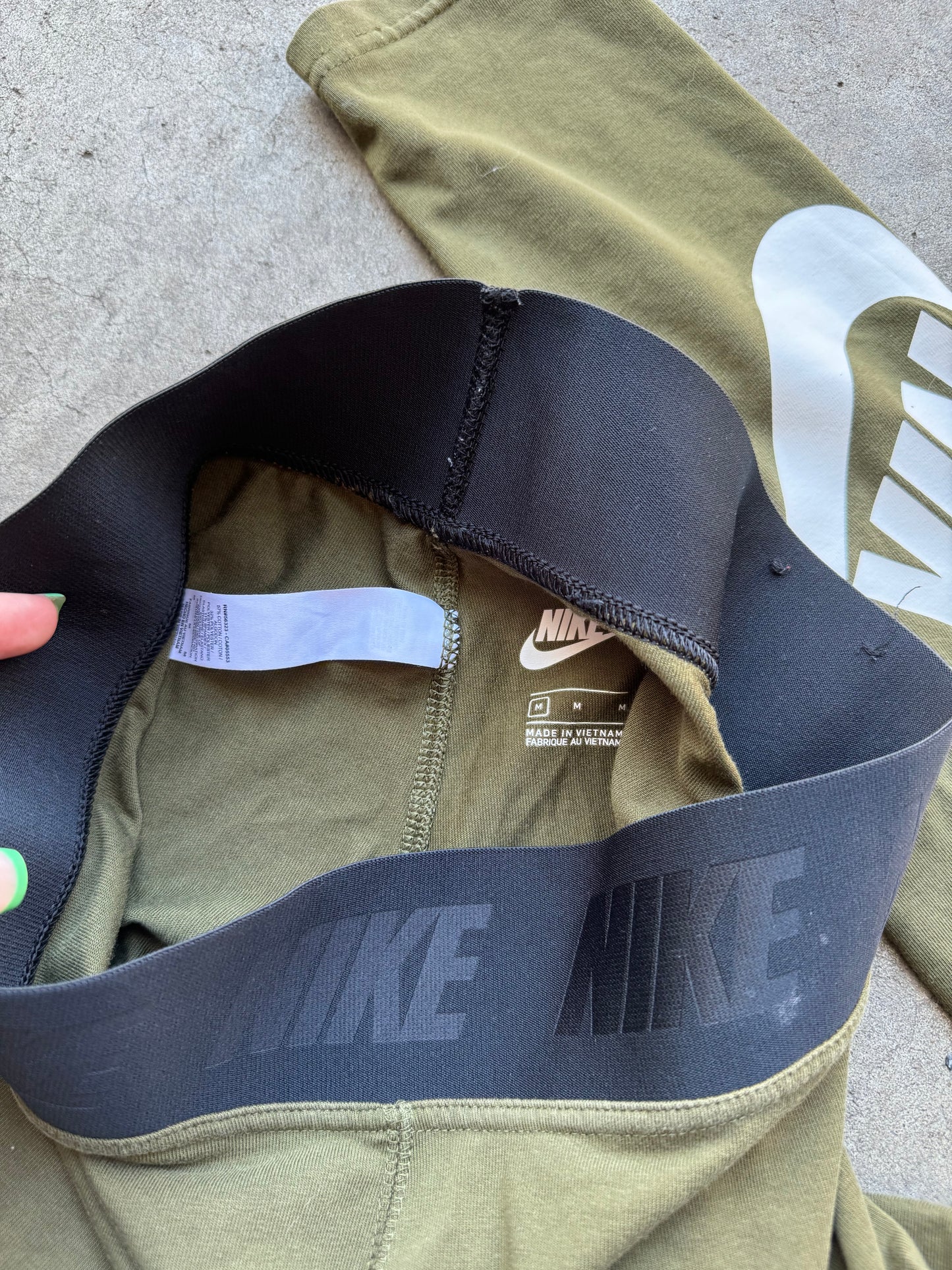 Nike leggings