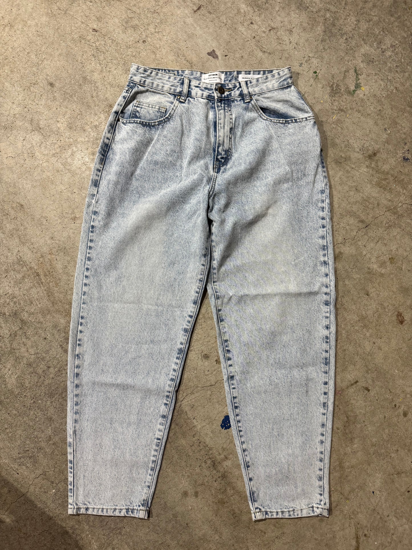 Barrel jeans