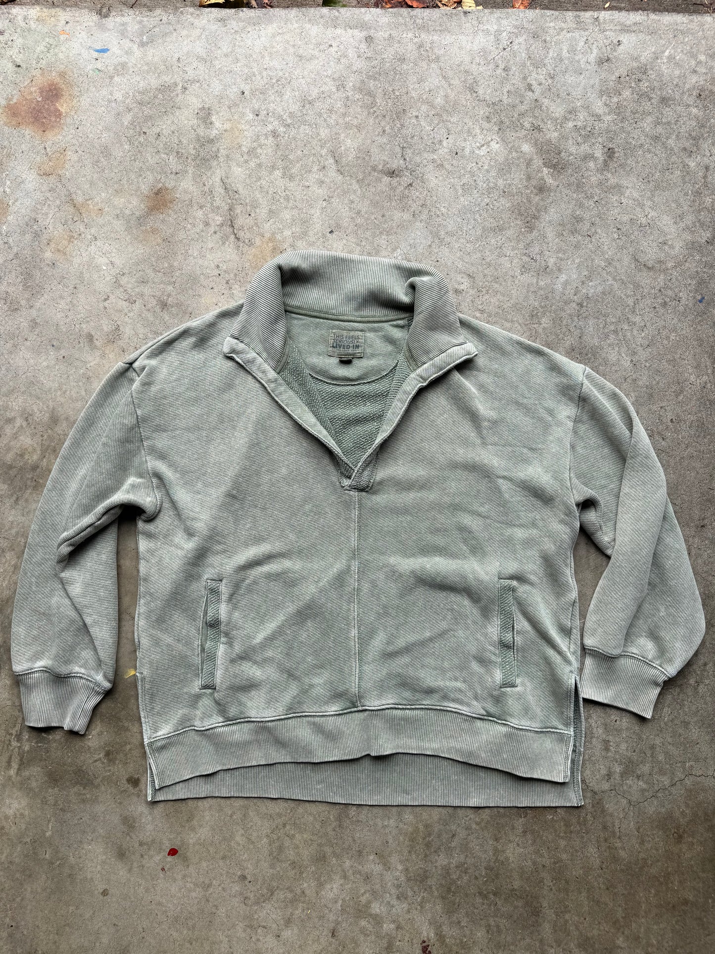 AE sweater