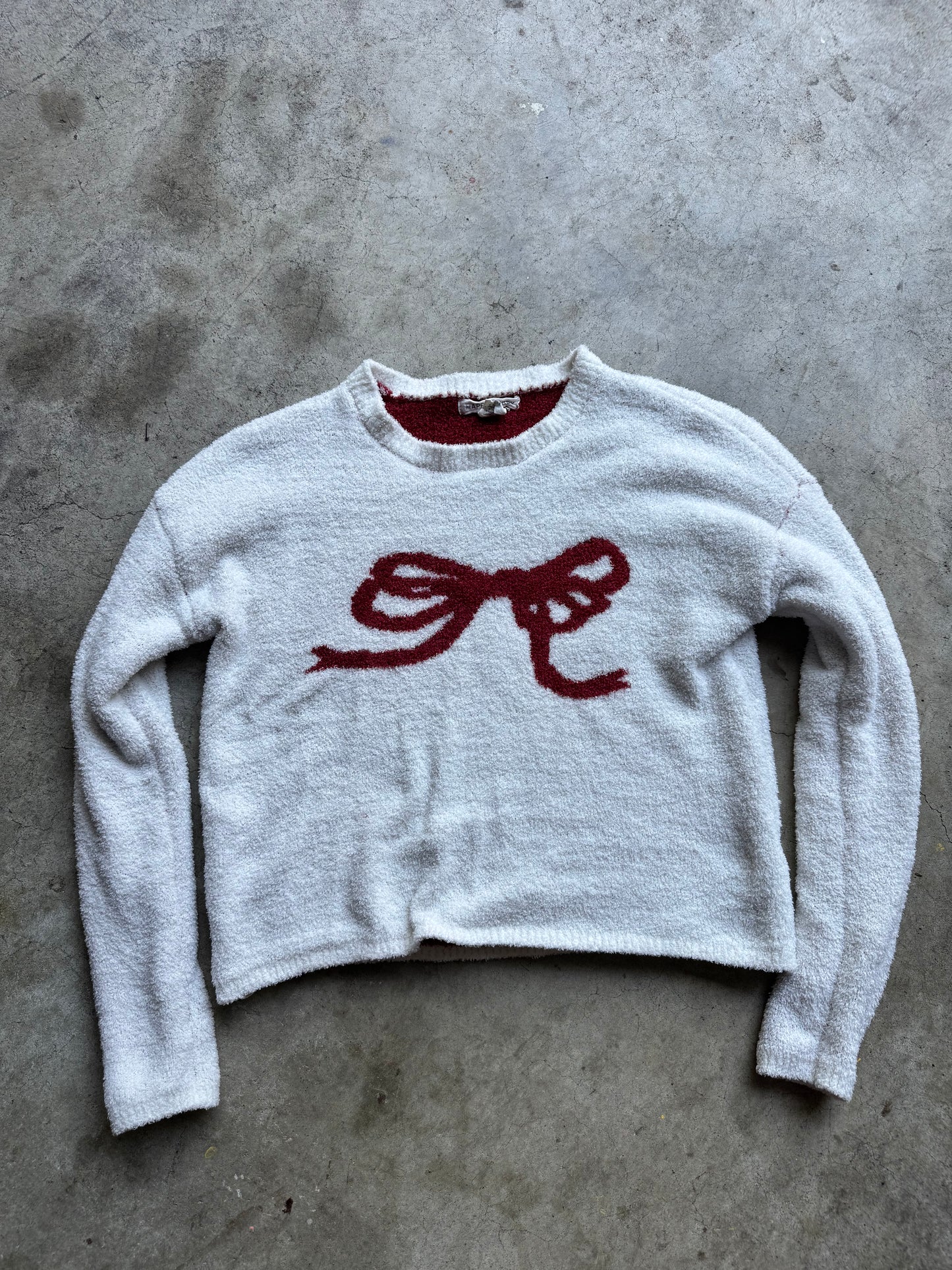 Bow revisable sweater