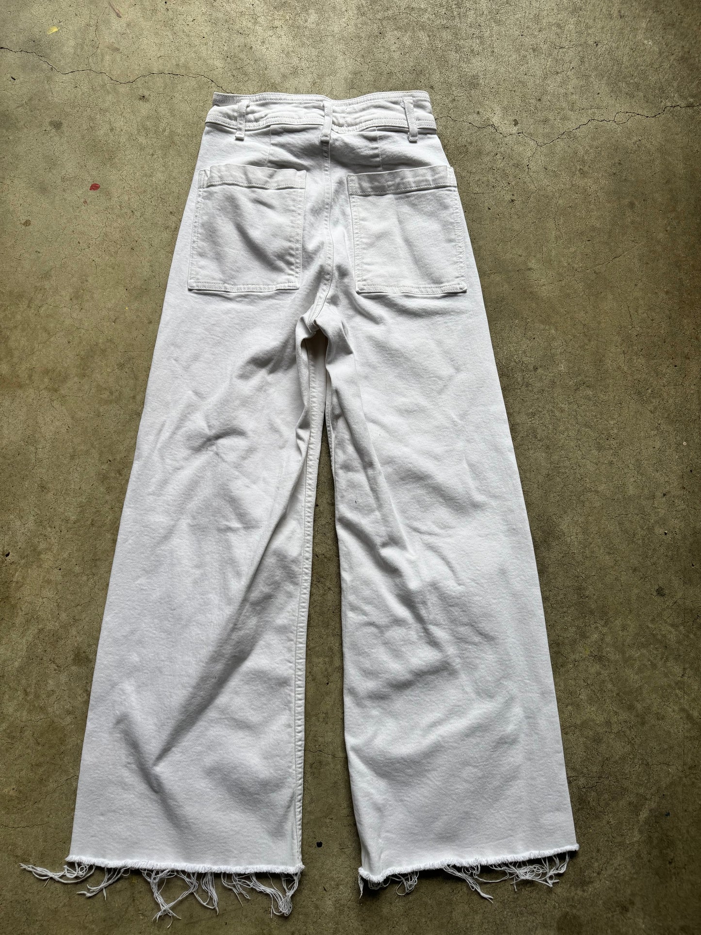 White zara jeans