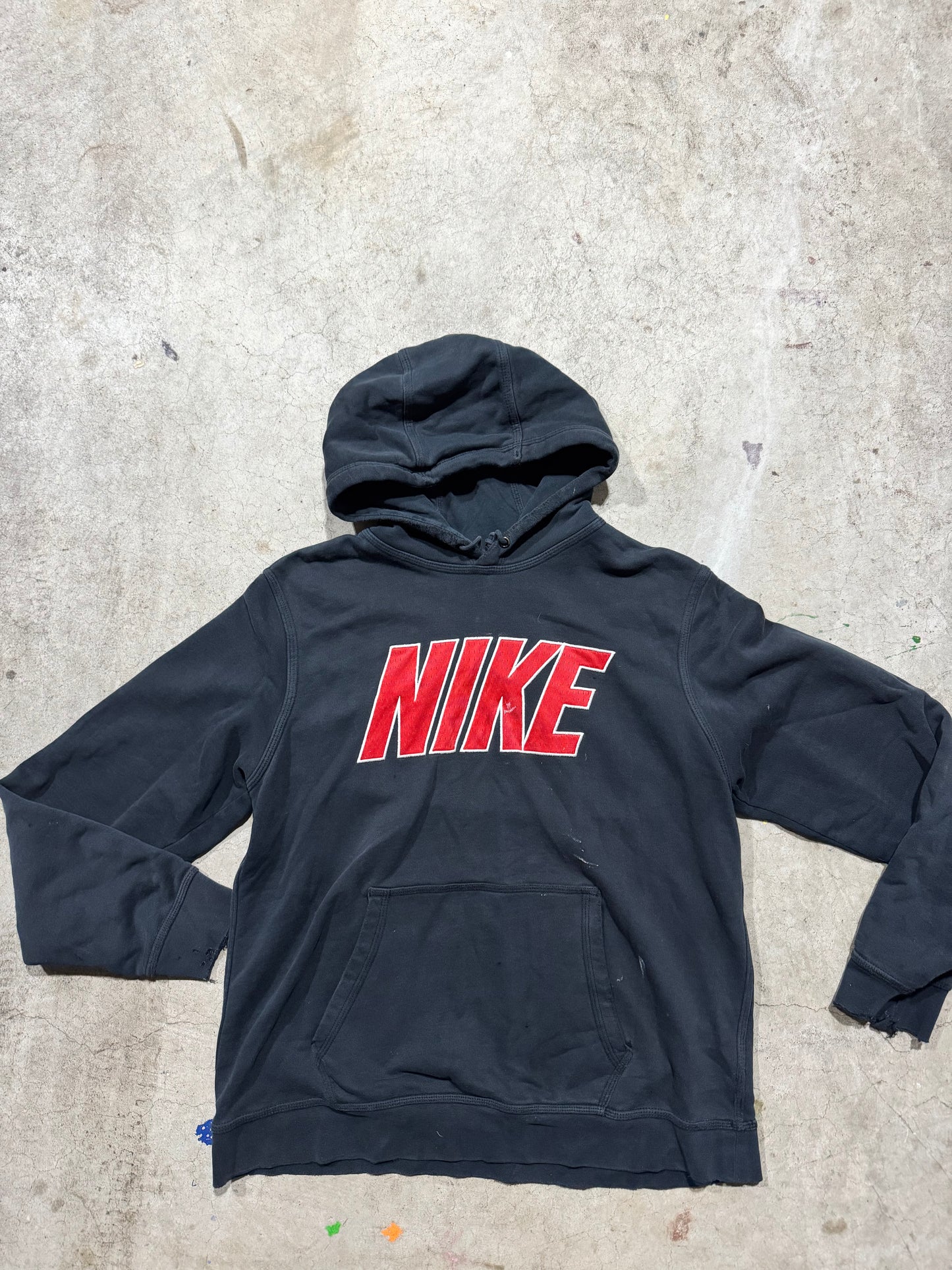 Distressed Vtg Nike hoodie
