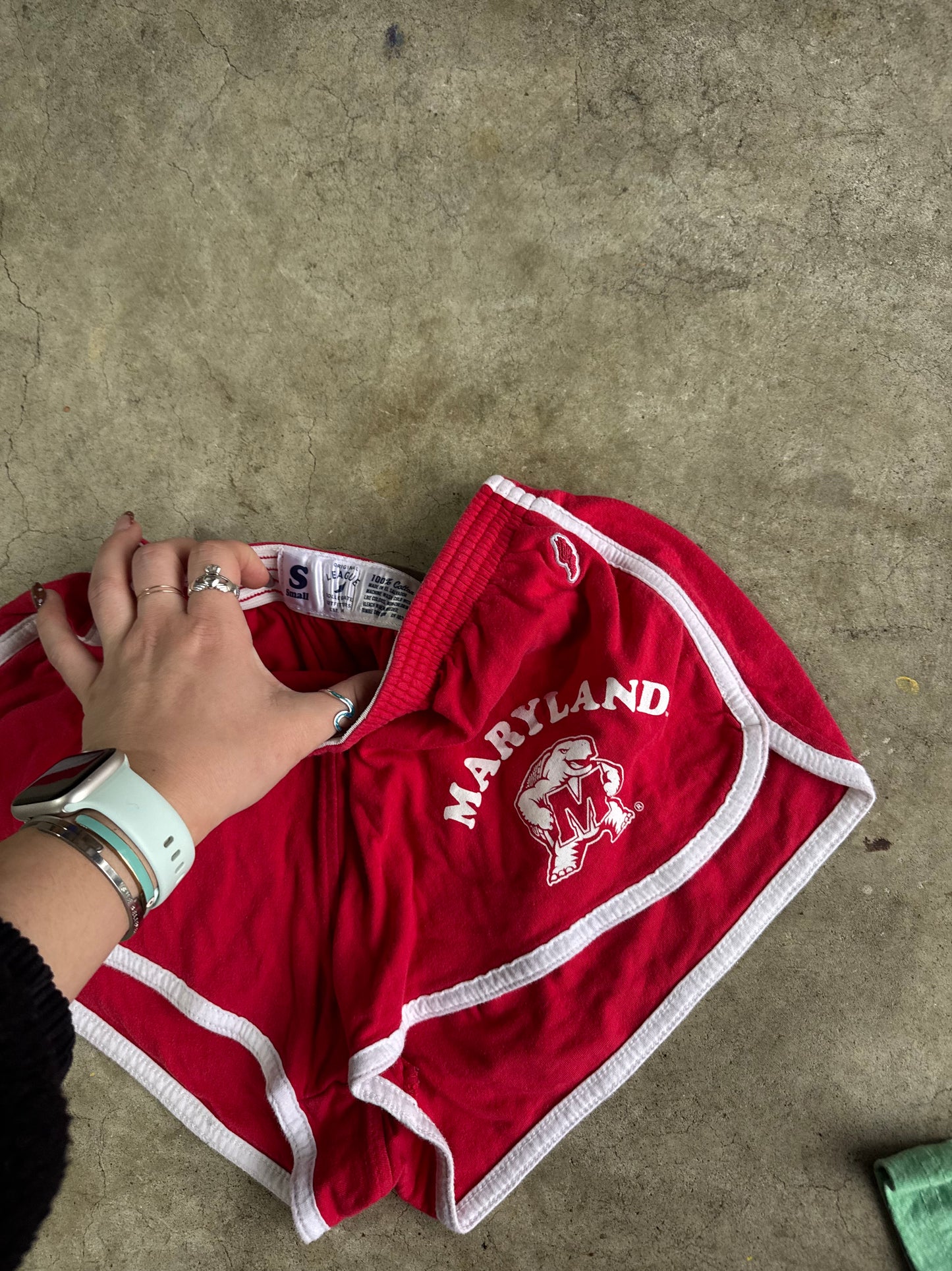 UMD shorts sz small