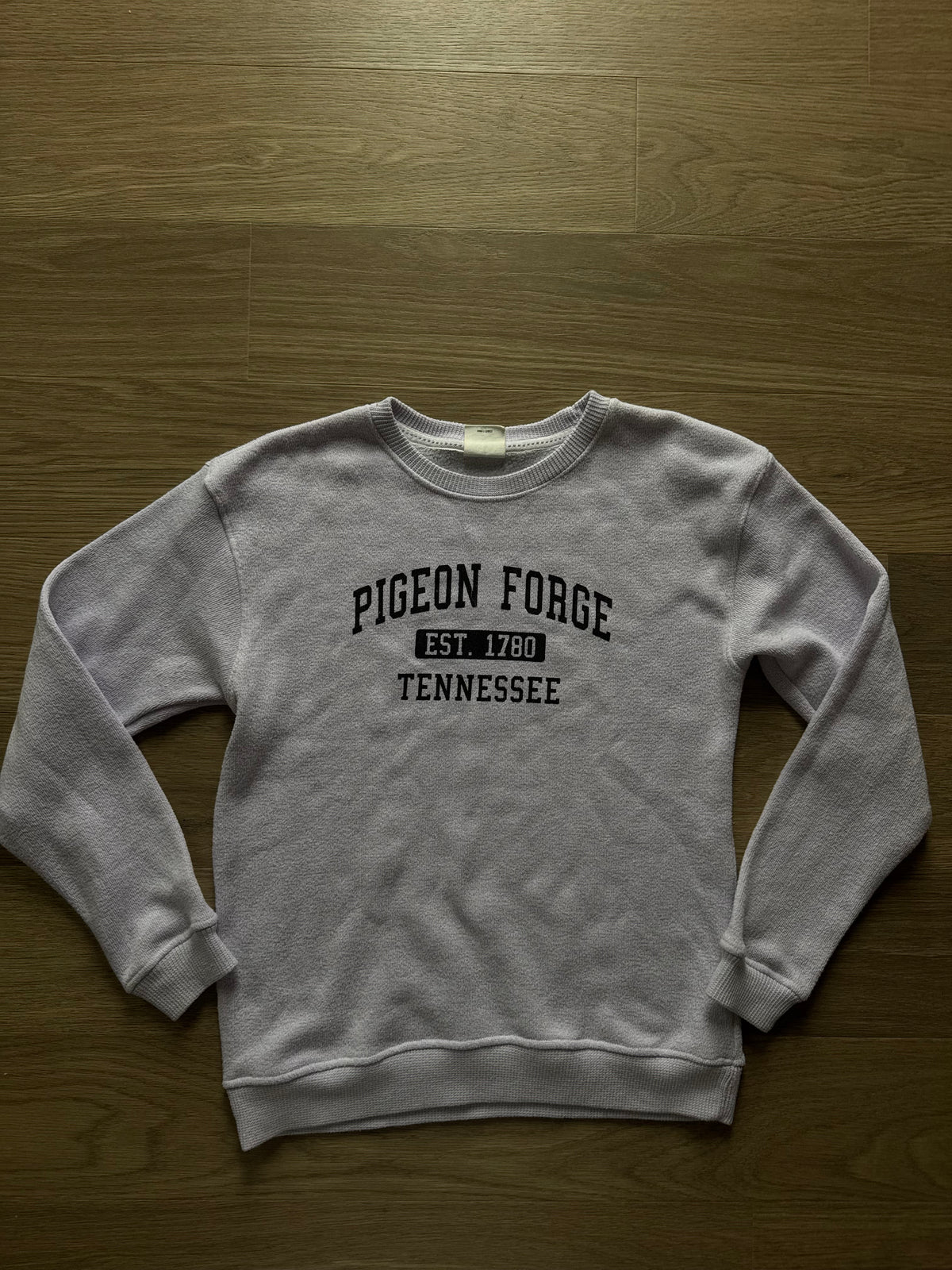 Pigeon Forge Crewneck L