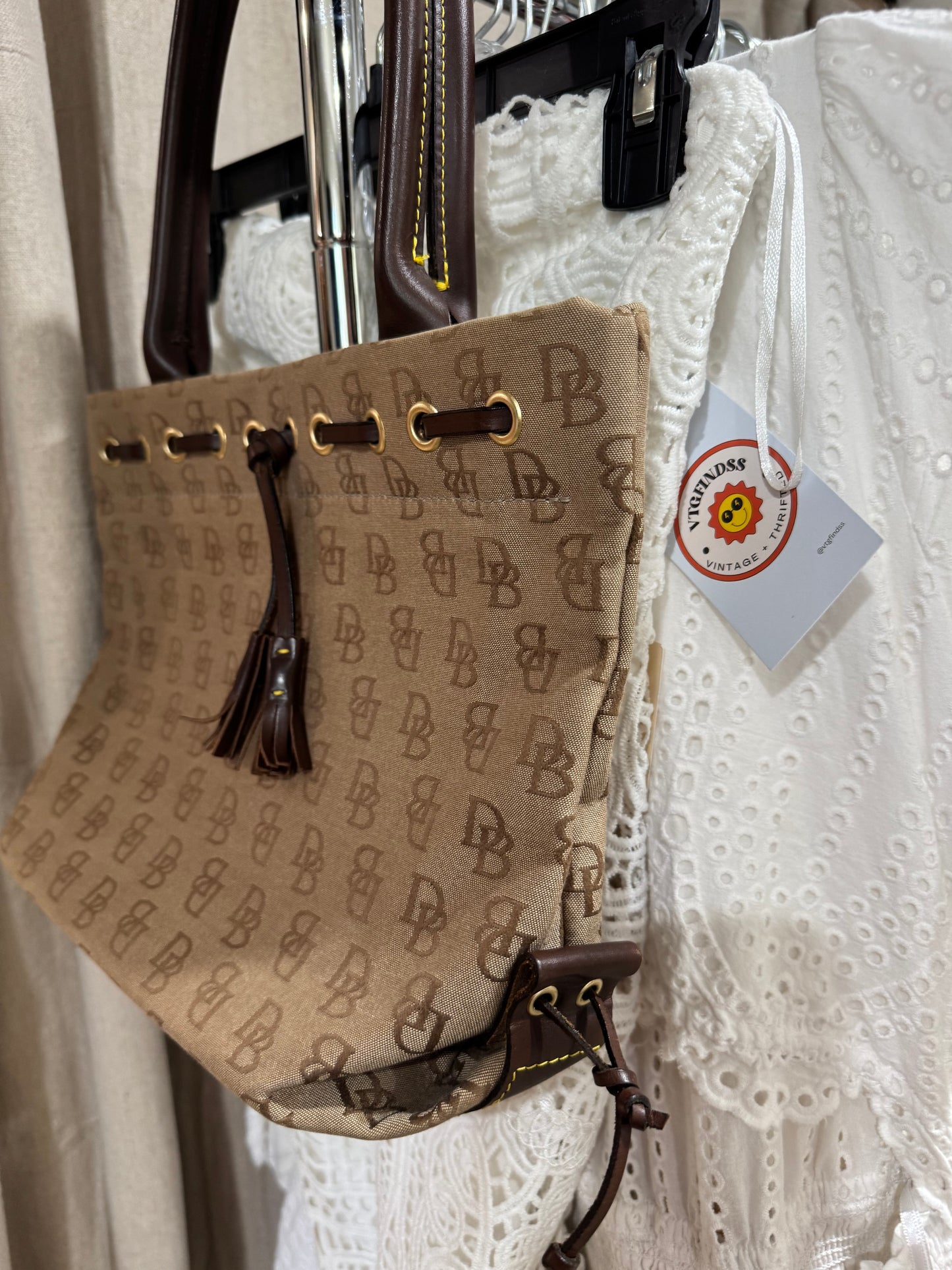 Dooney & Bourke purse