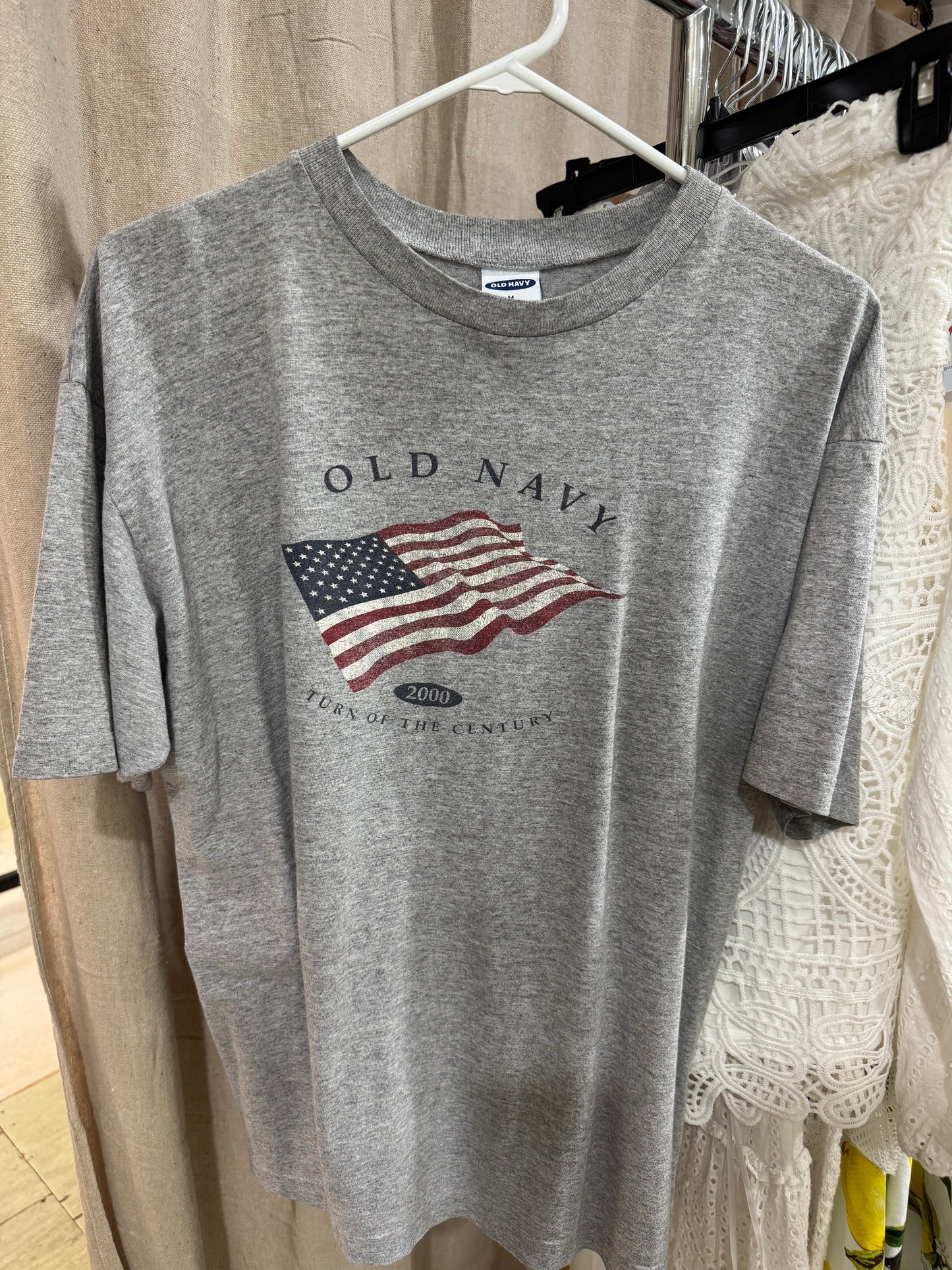 Old navy tee