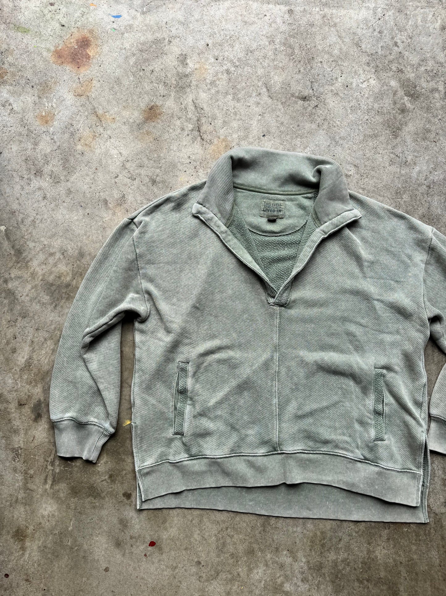 AE sweater