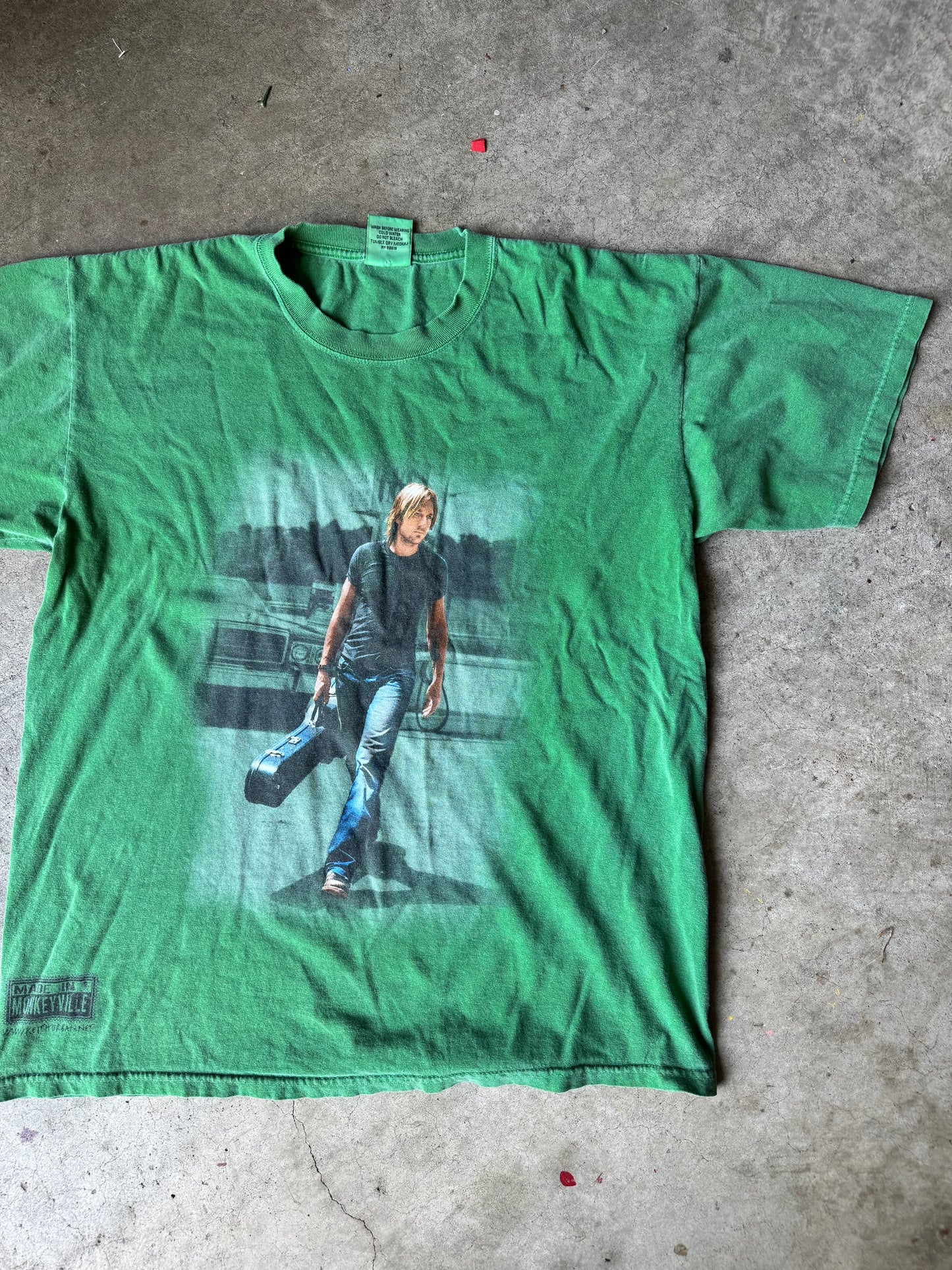 Kenny ches tee