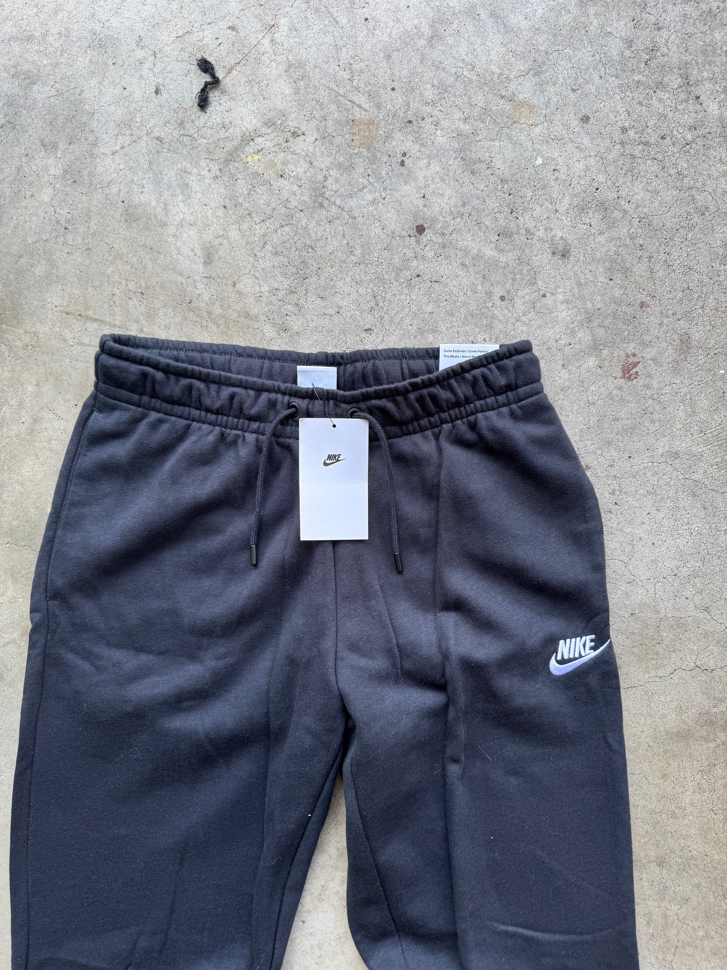 NEW Nike Joggers