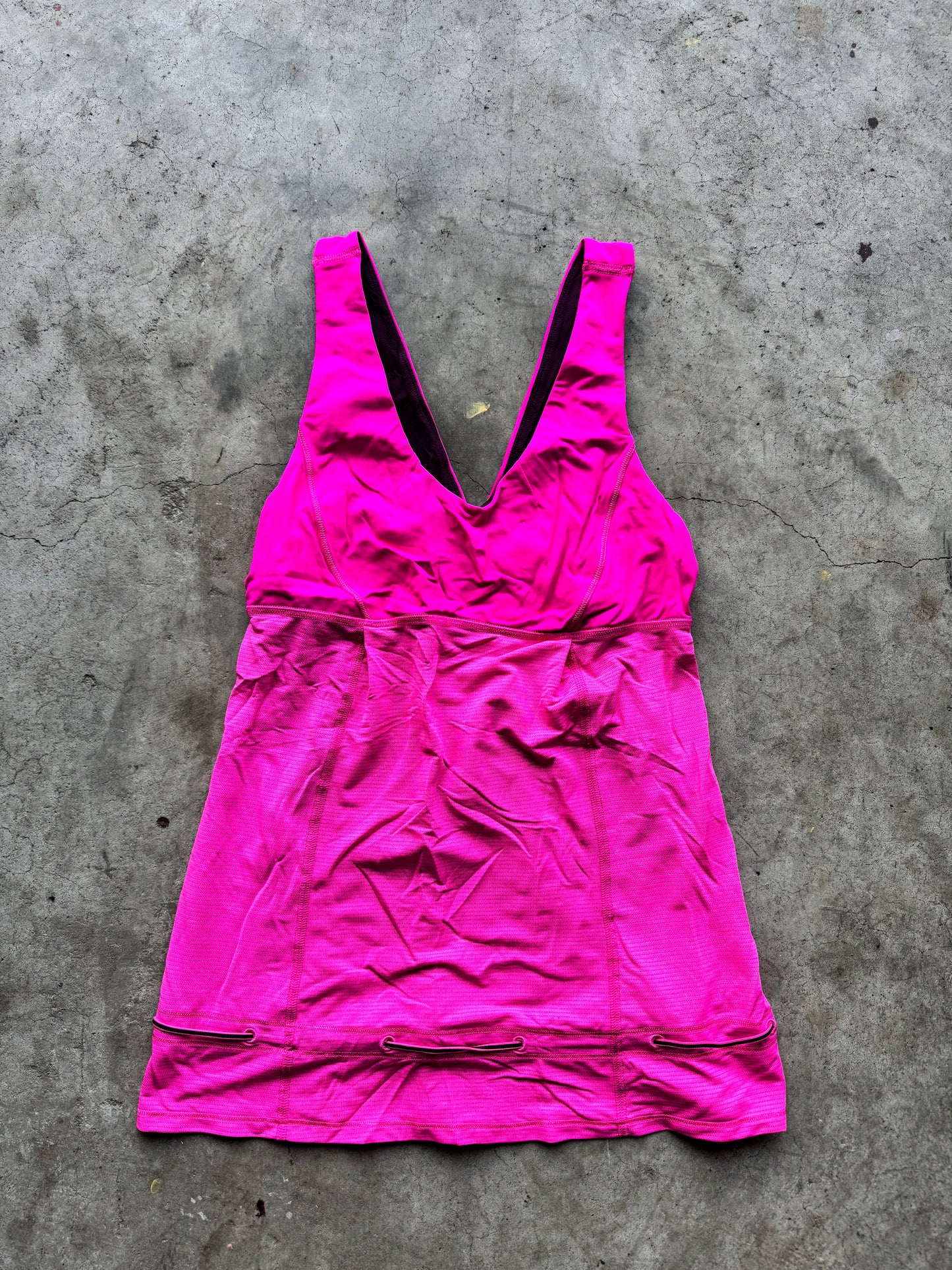 Lululemon tank