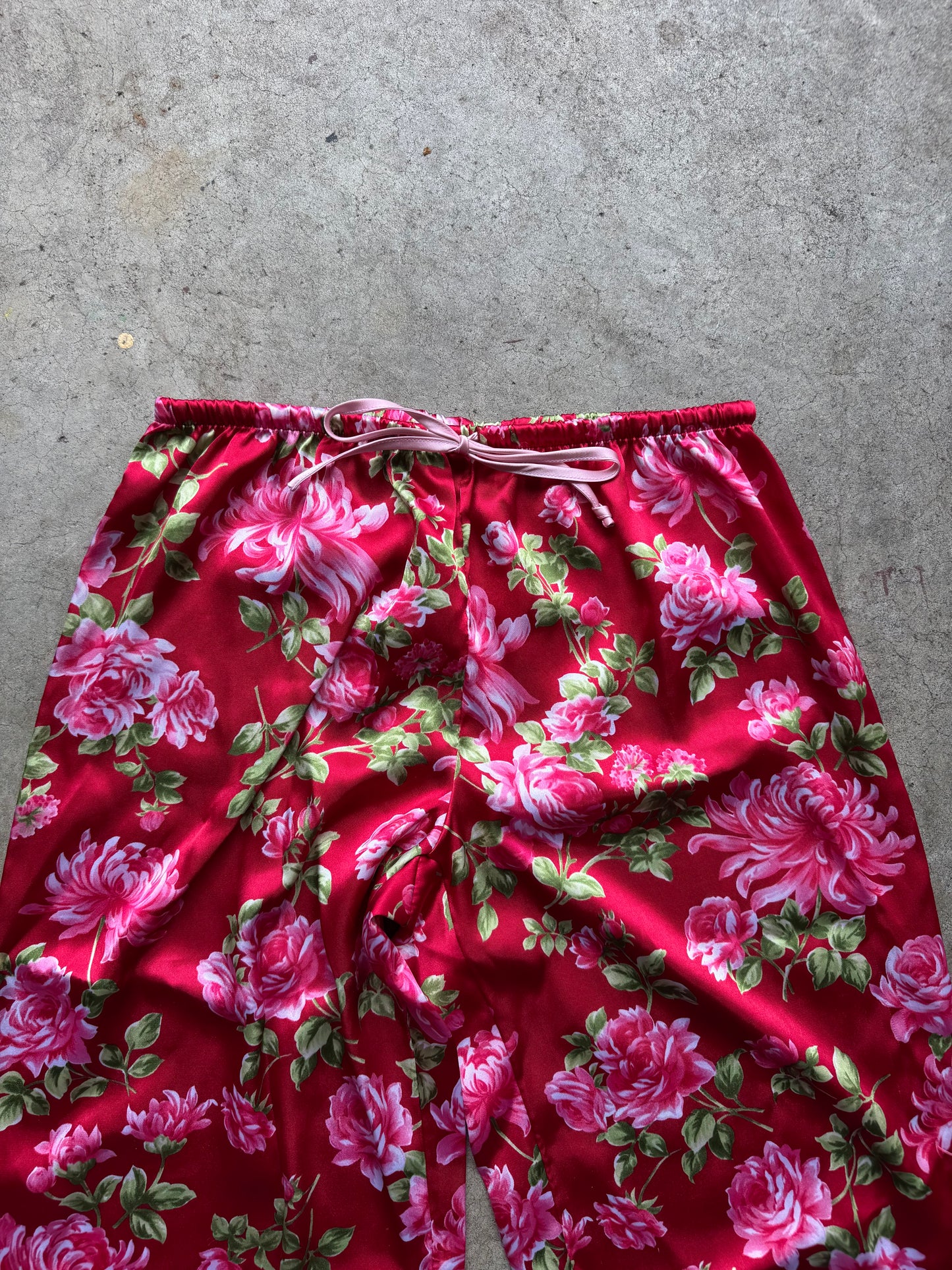 Silk pink pants