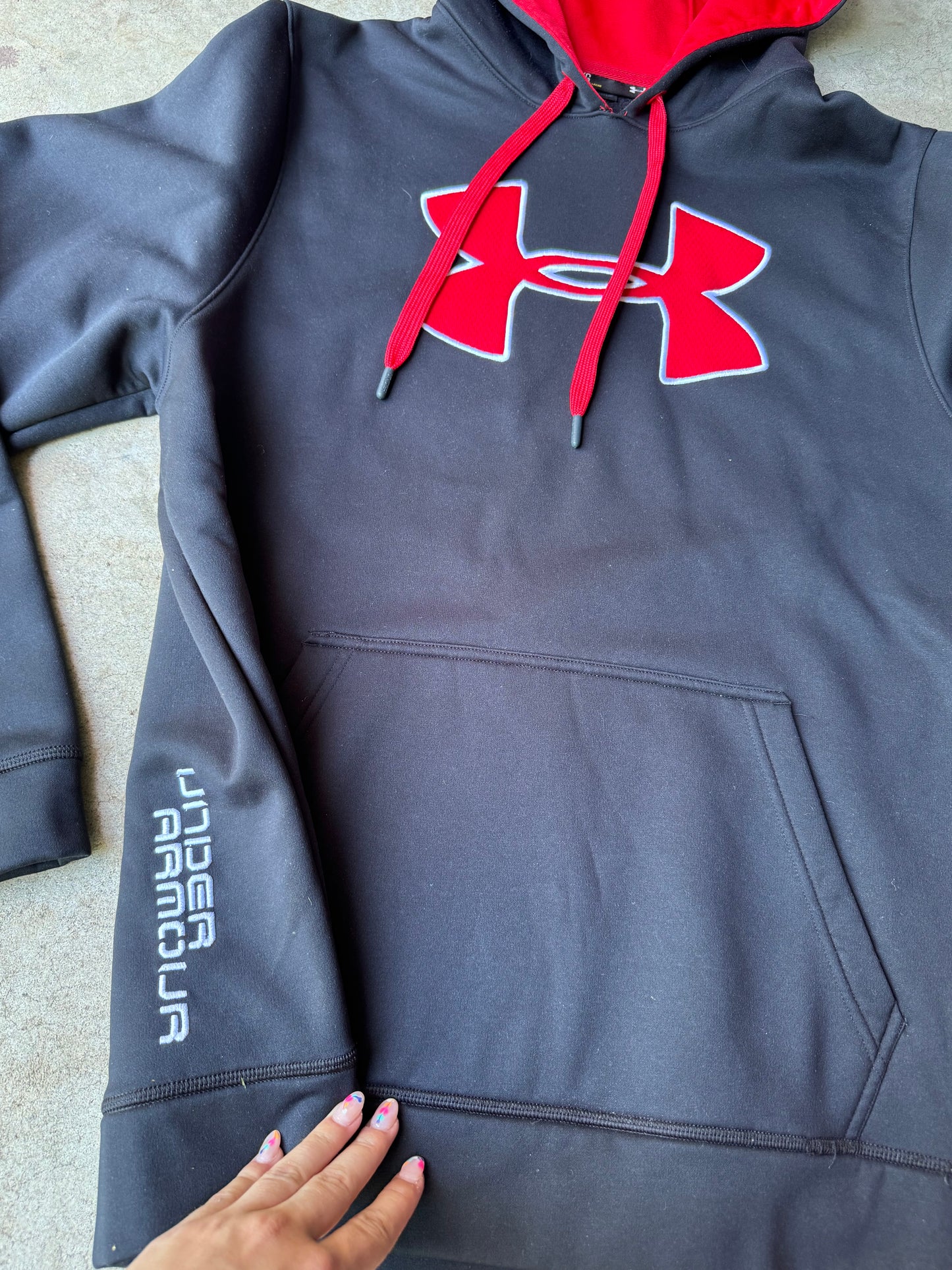 Underarmor hoodie