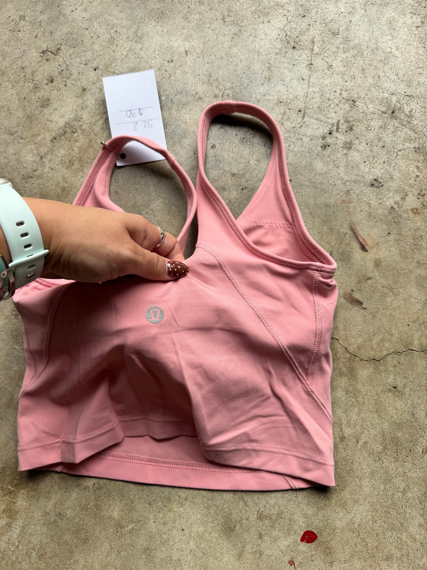Lululemon tank