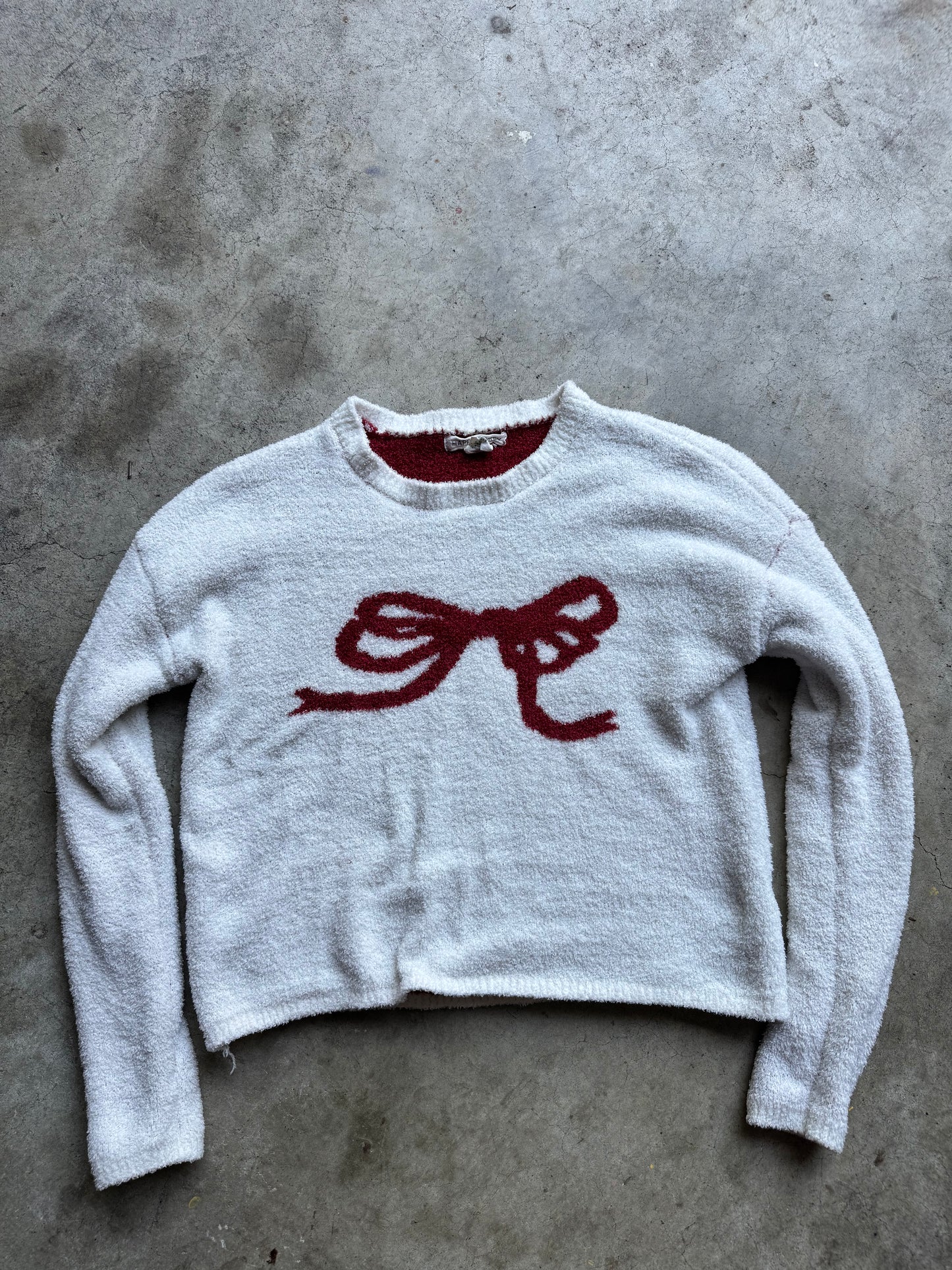 Bow revisable sweater