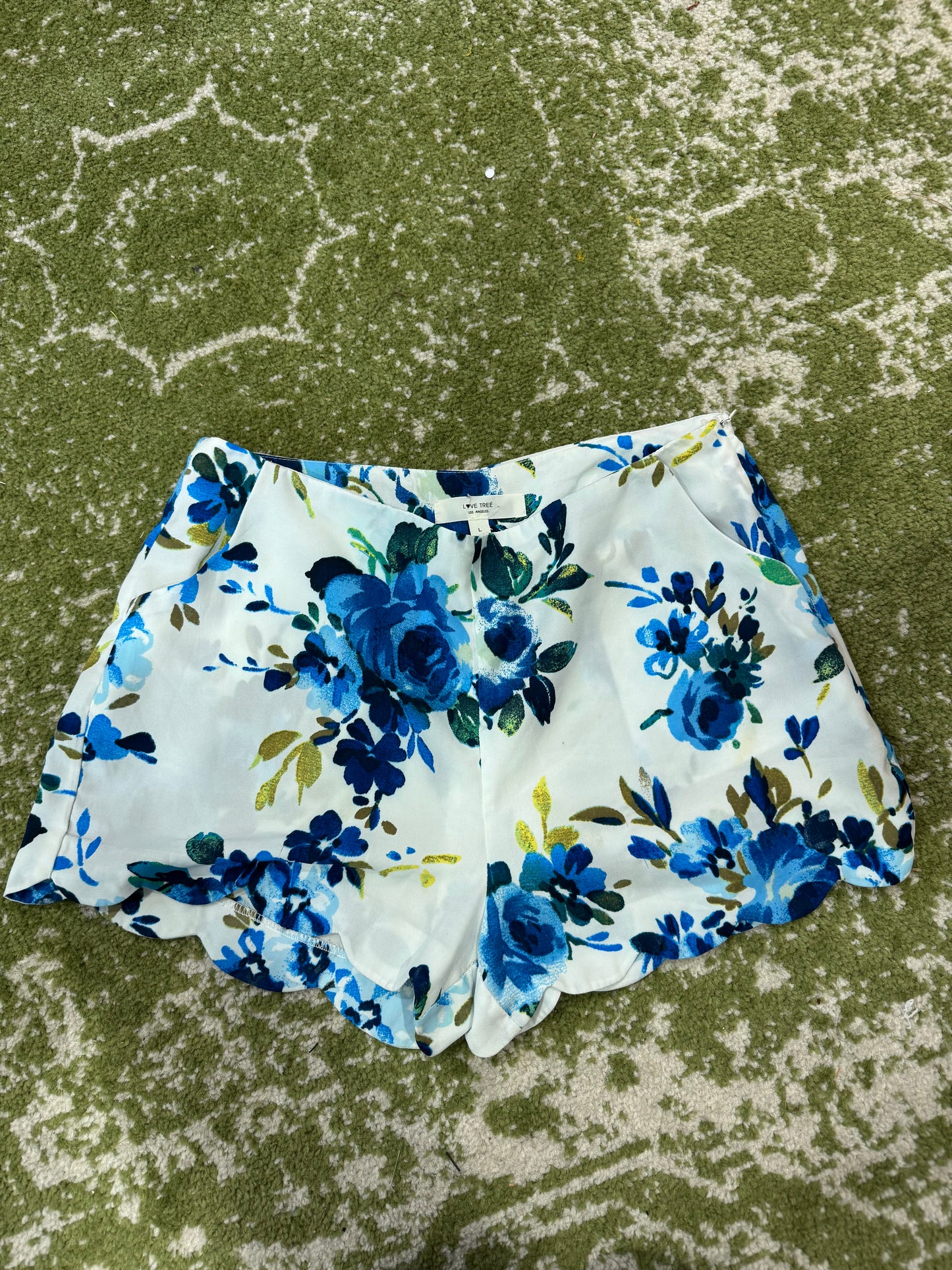 Flower shorts