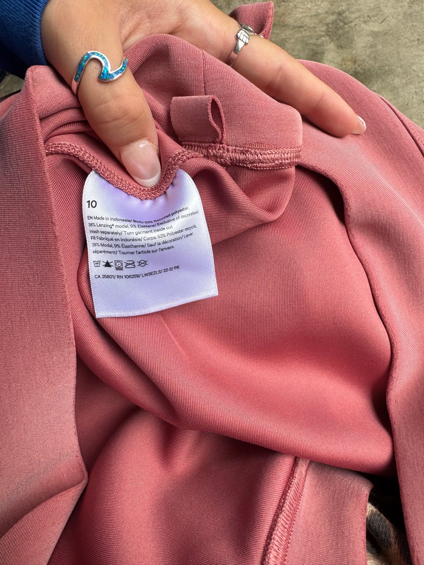 Lululemon Crewneck