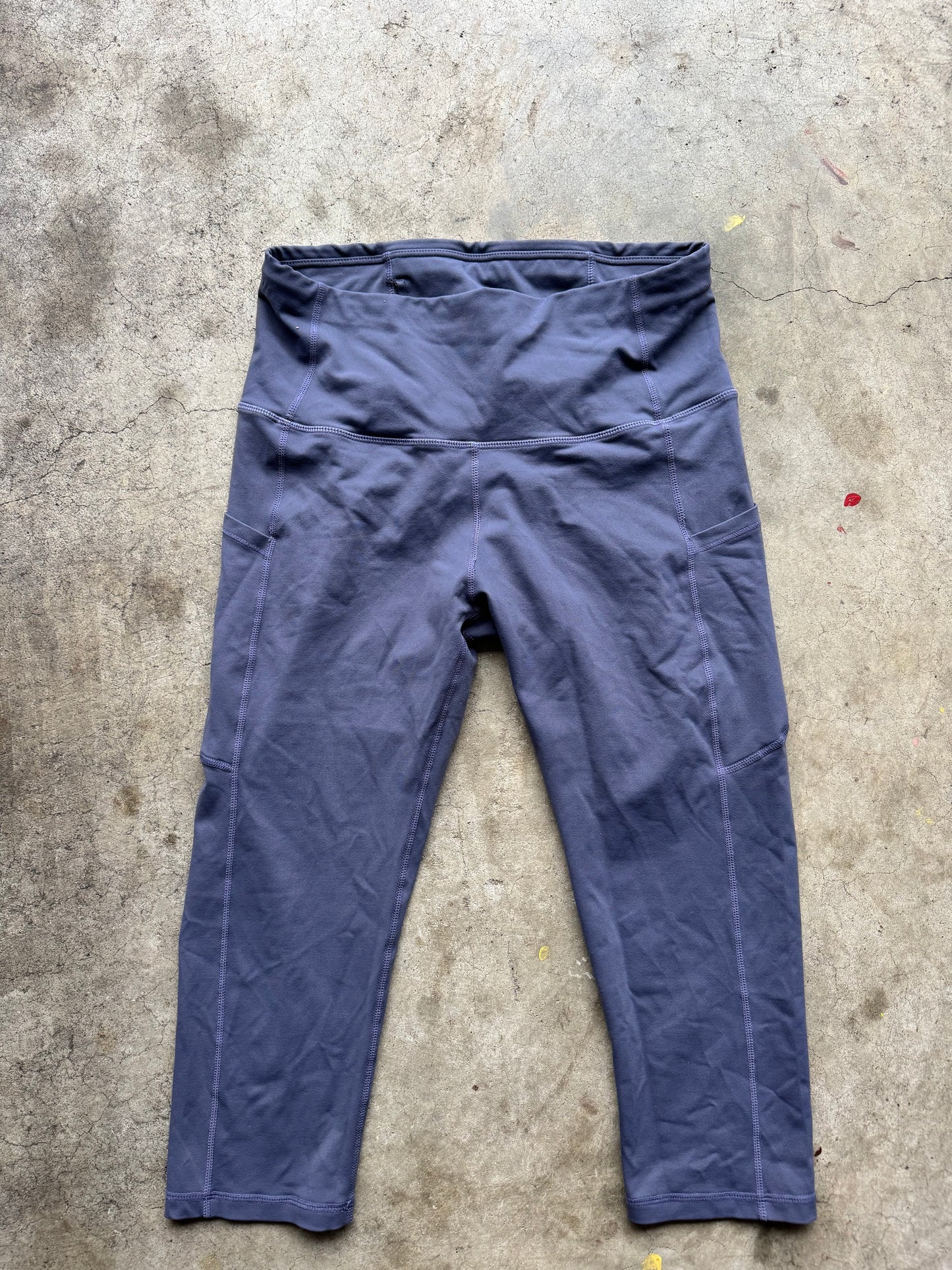 Lululemon cropped leggings