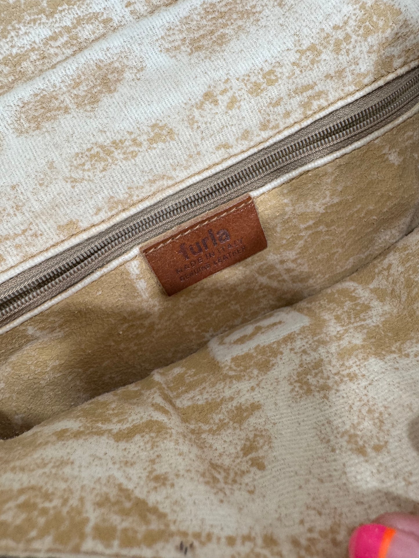 Leather bag