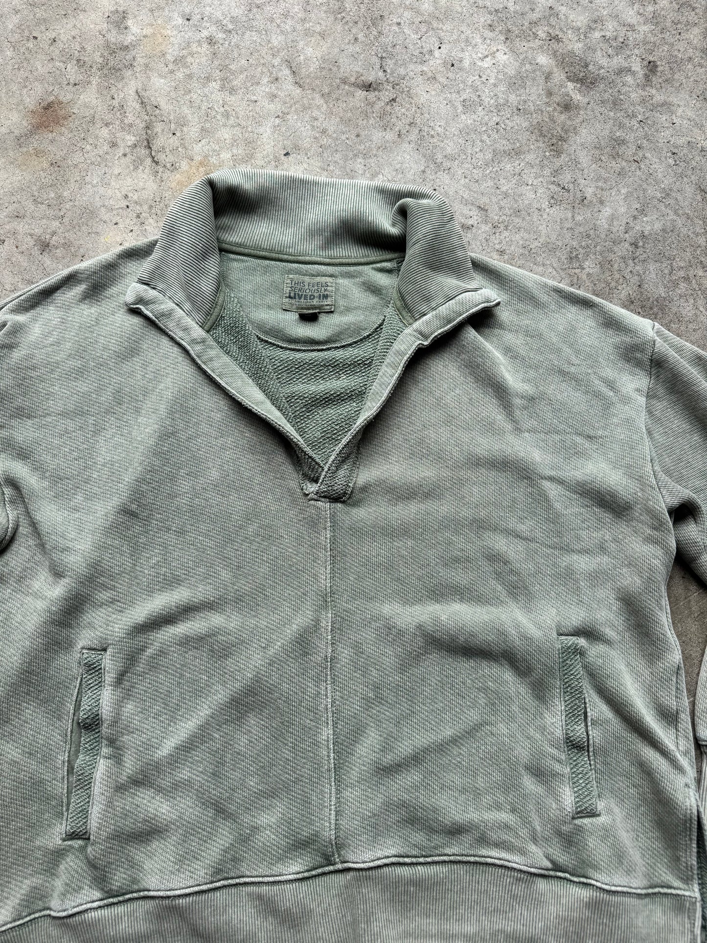 AE sweater