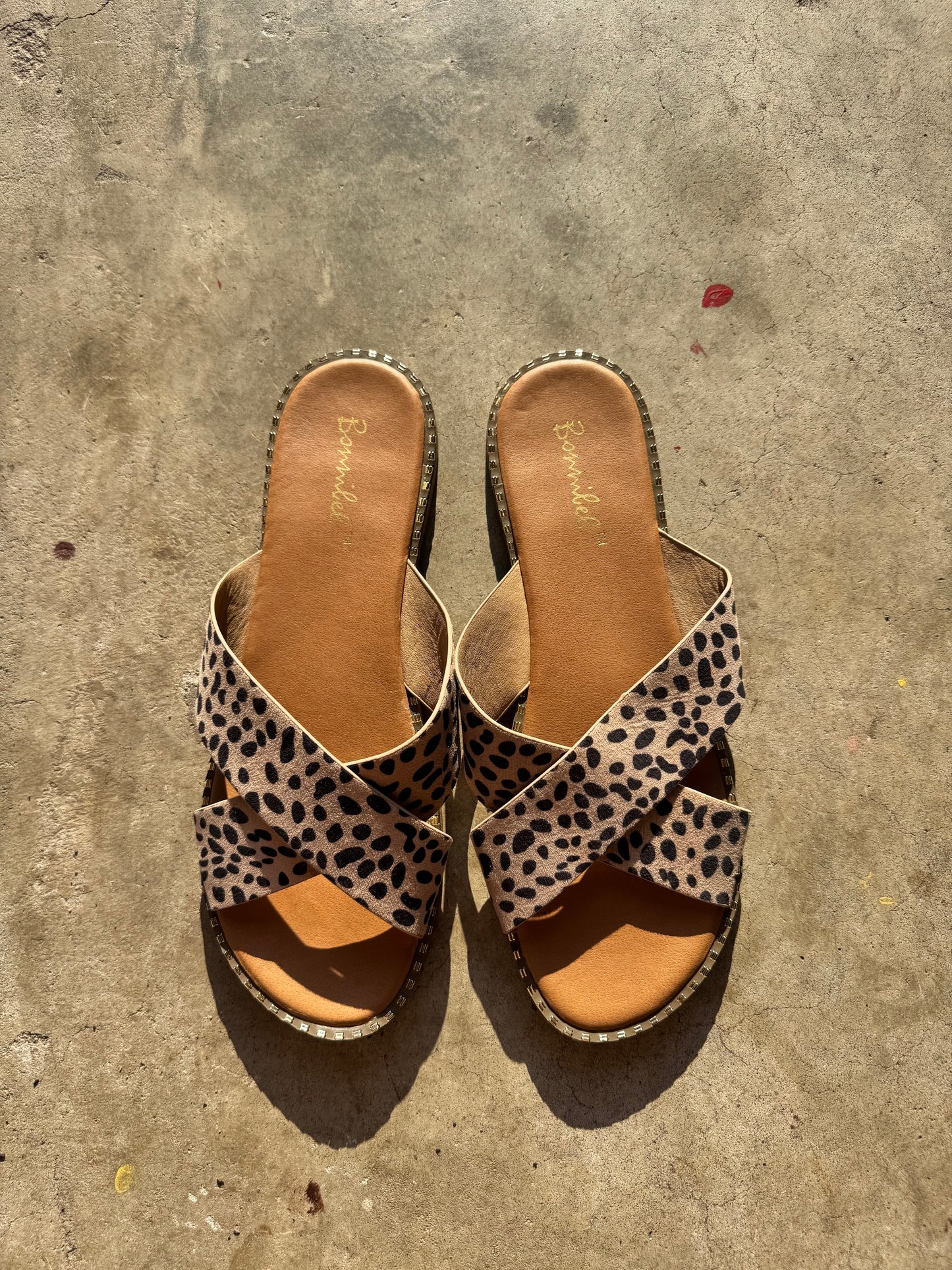 Slip ons