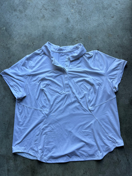 Lululemon tee