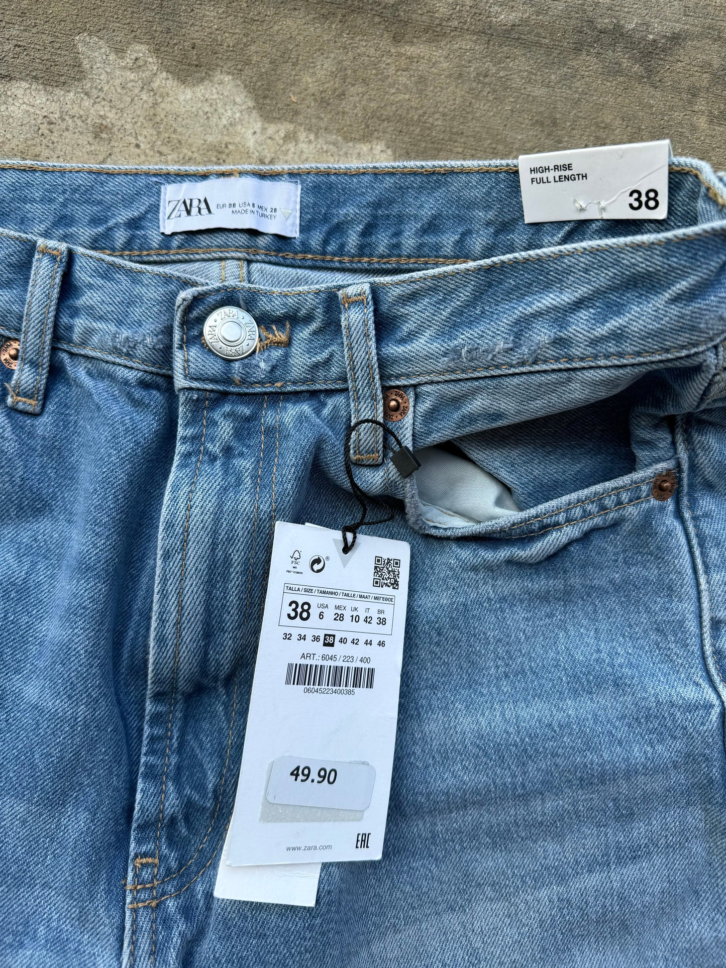 Zara jeans