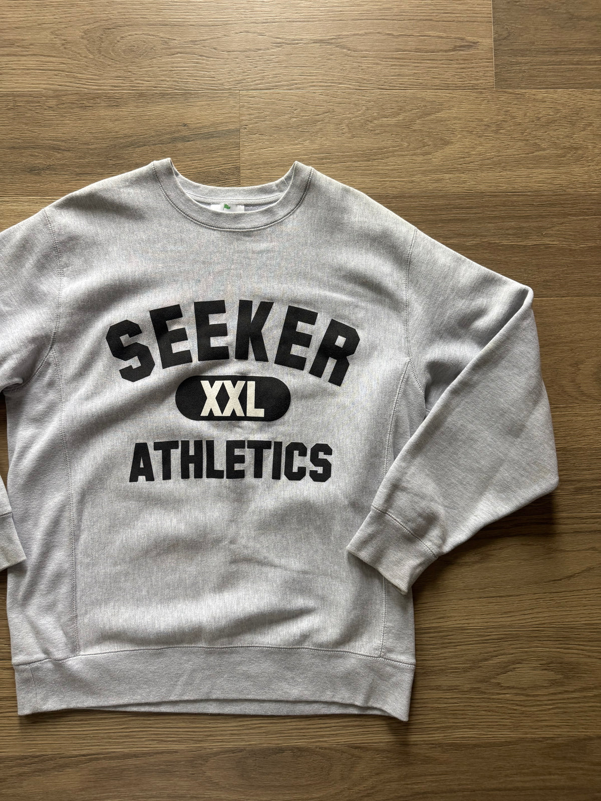 Seeker crewneck XL