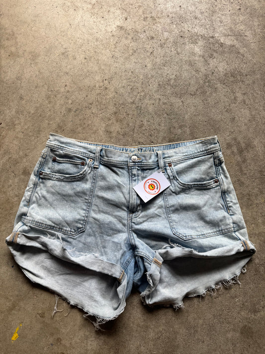 AE shorts