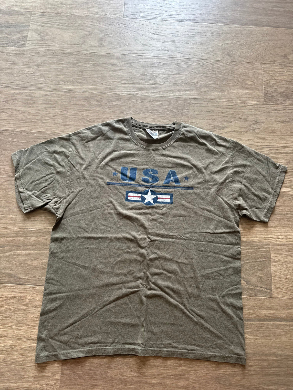 Usa tee sz large