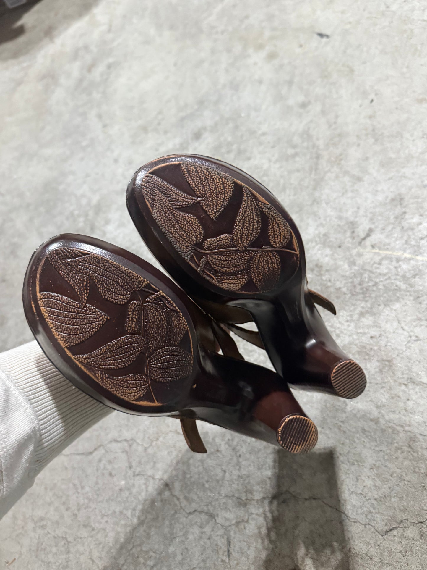 Vtg clogs