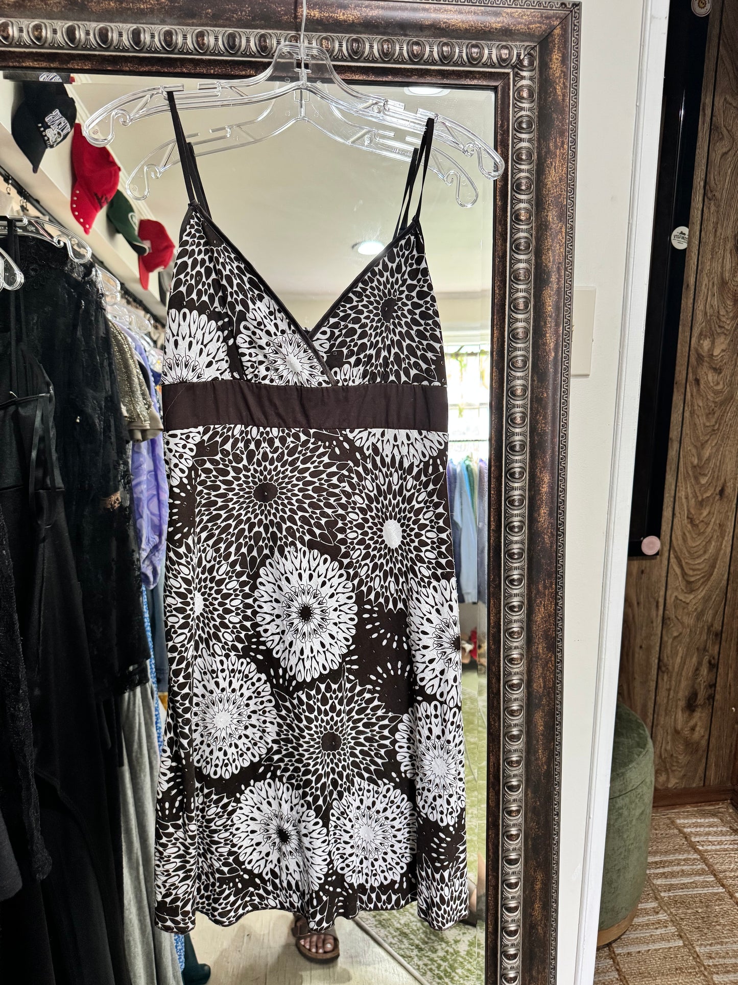 Vtg Brown dress