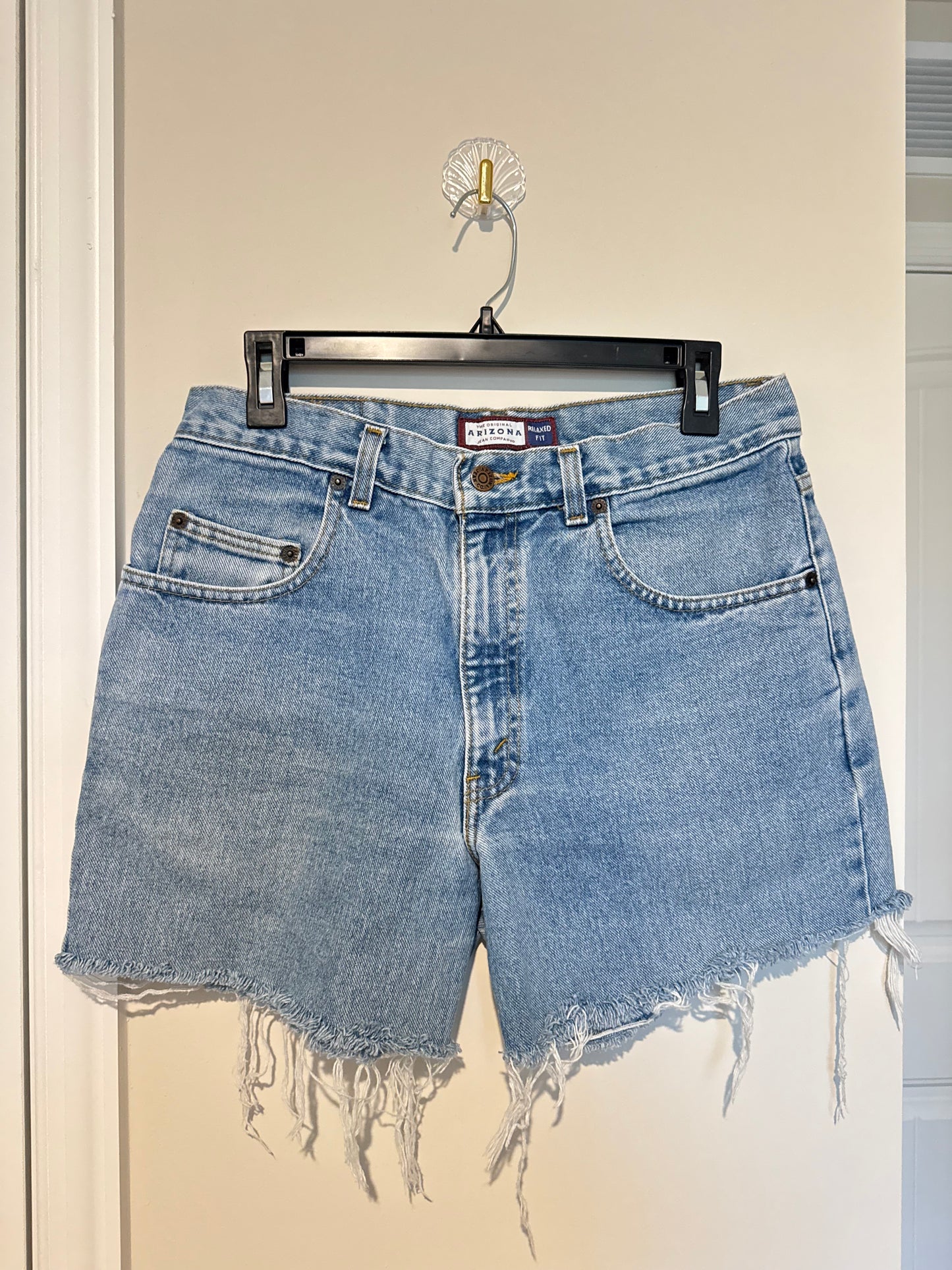 Arizona Shorts sz 27