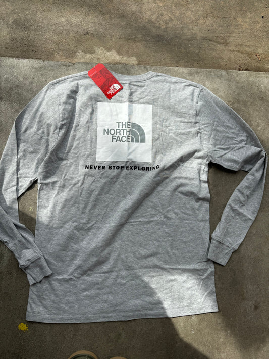 Long sleeve North Face NWT