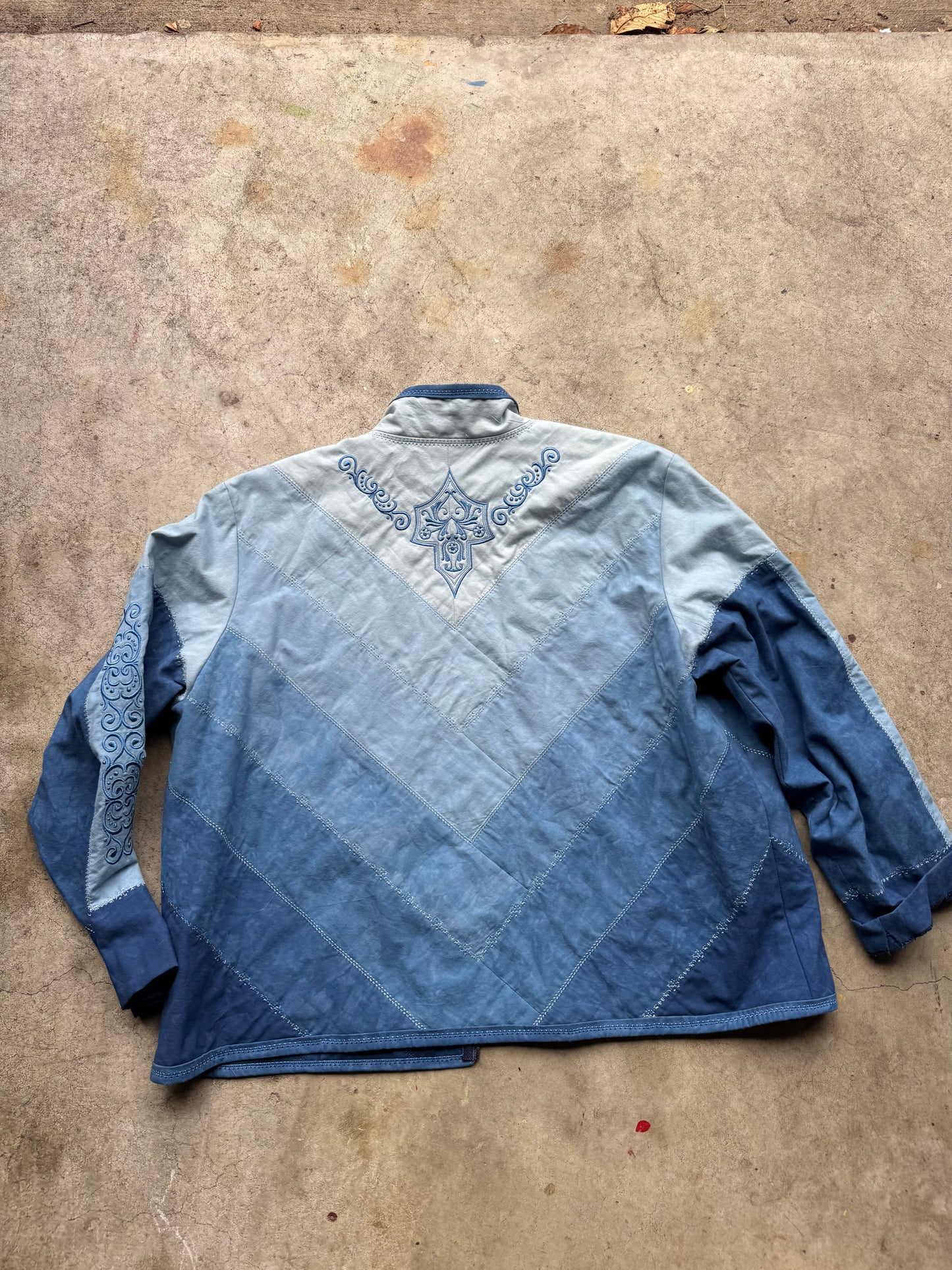 Western Pullover